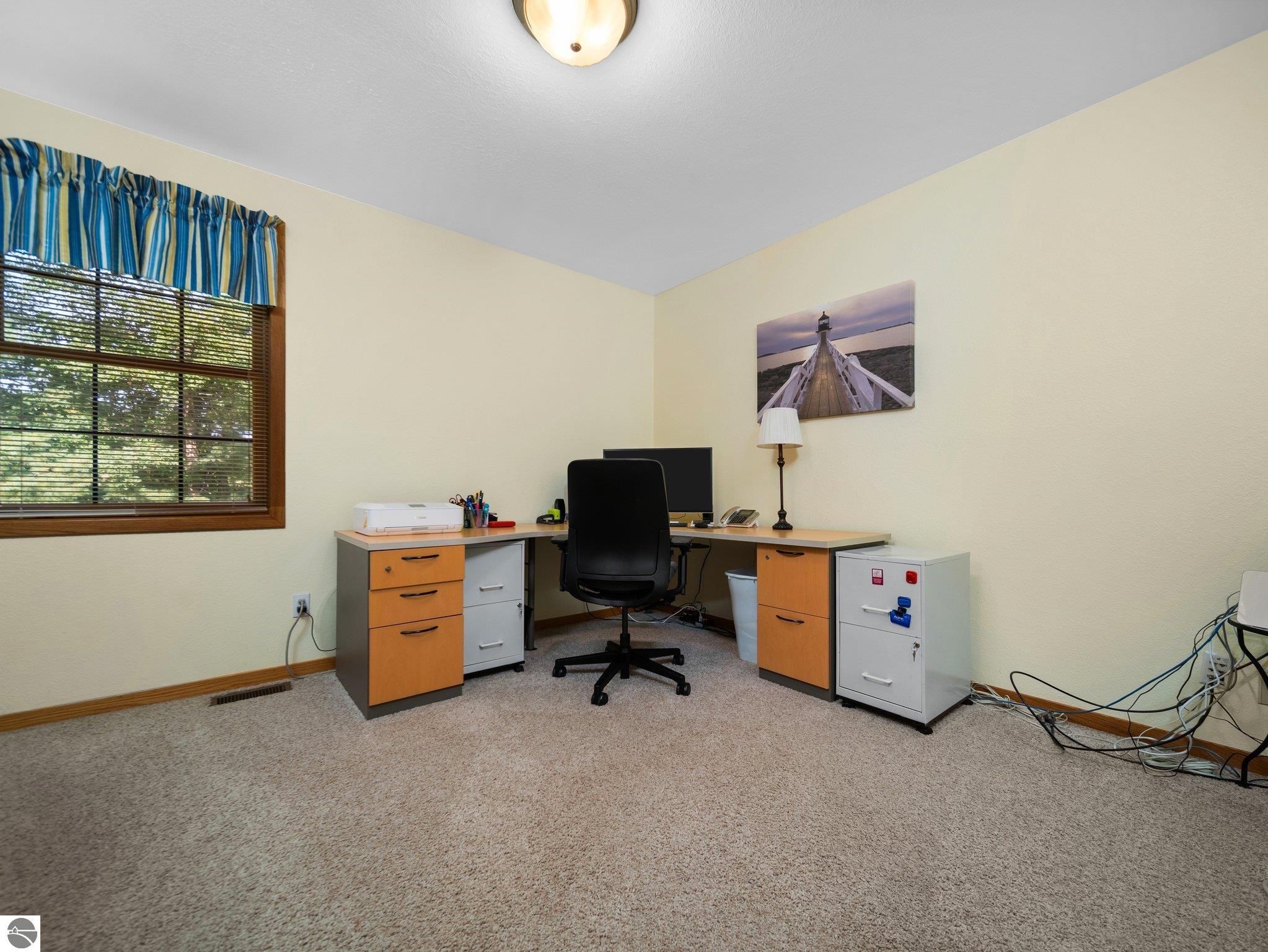 1599 White Oak Lane