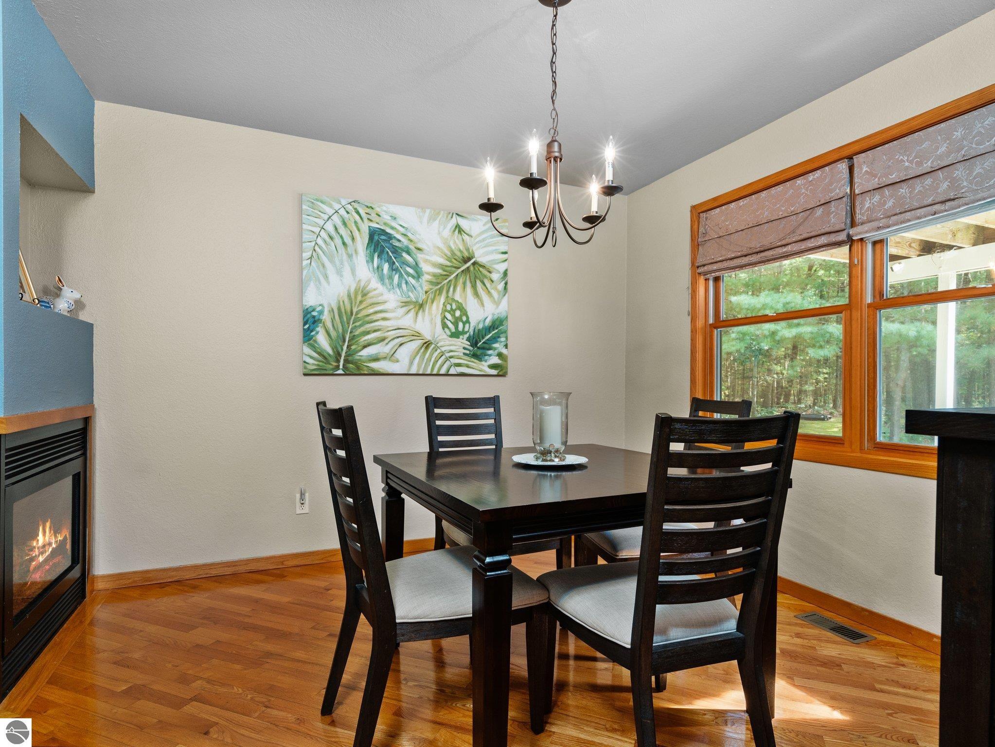 1599 White Oak Lane
