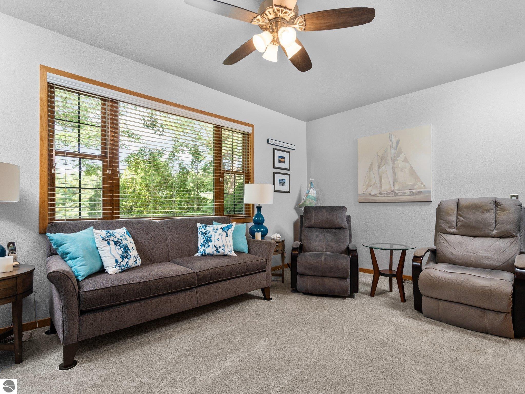 1599 White Oak Lane
