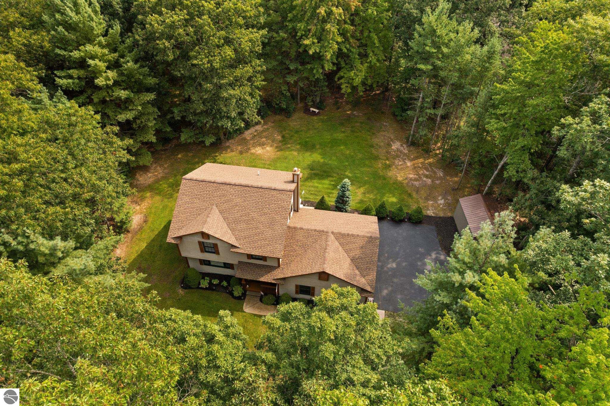 1599 White Oak Lane