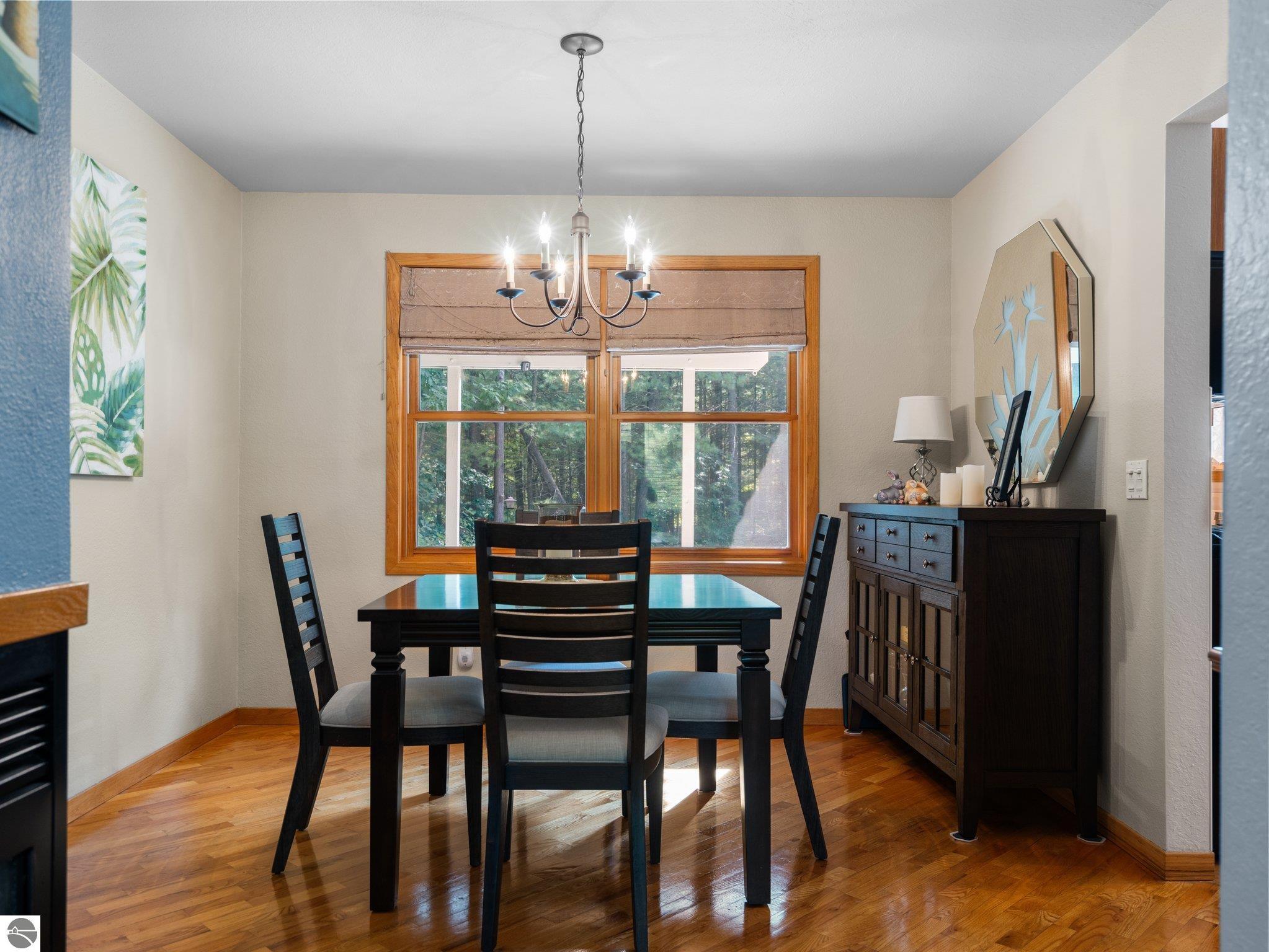 1599 White Oak Lane
