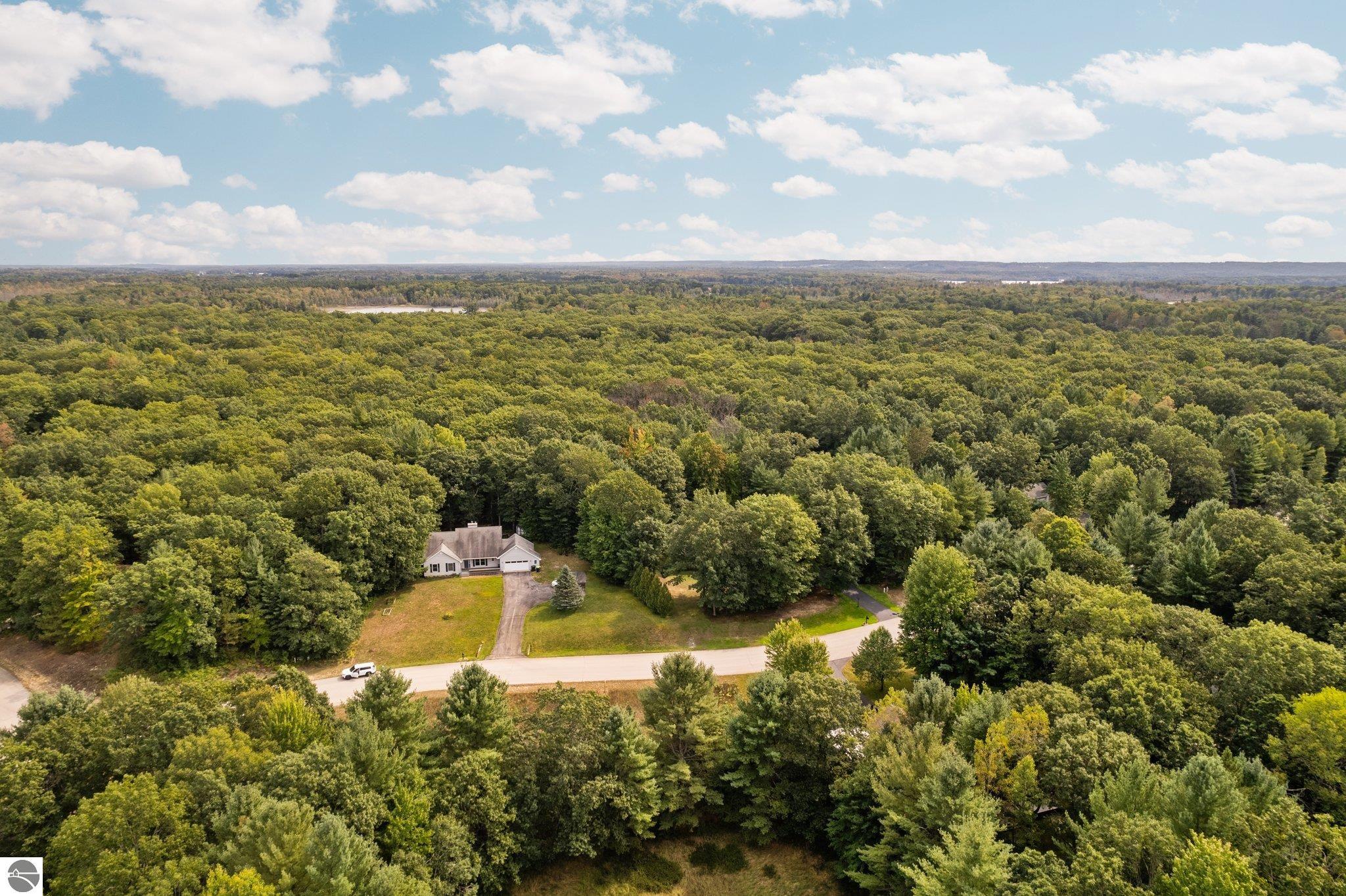 1599 White Oak Lane