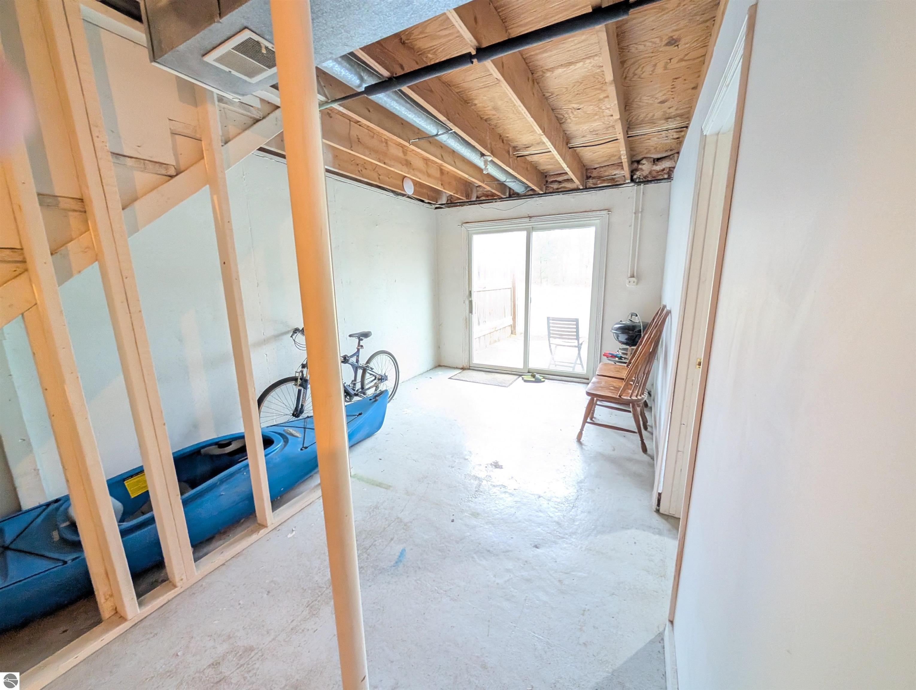 3798 Leeside Lane