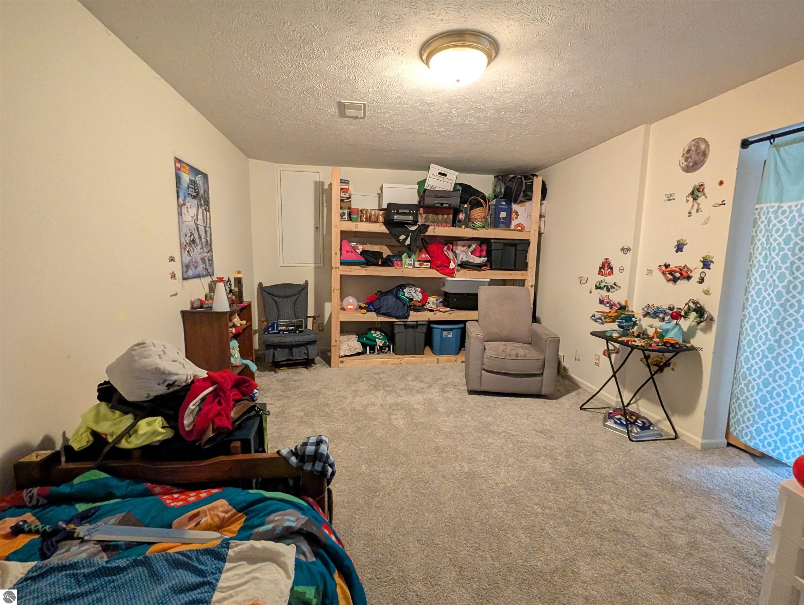 3798 Leeside Lane