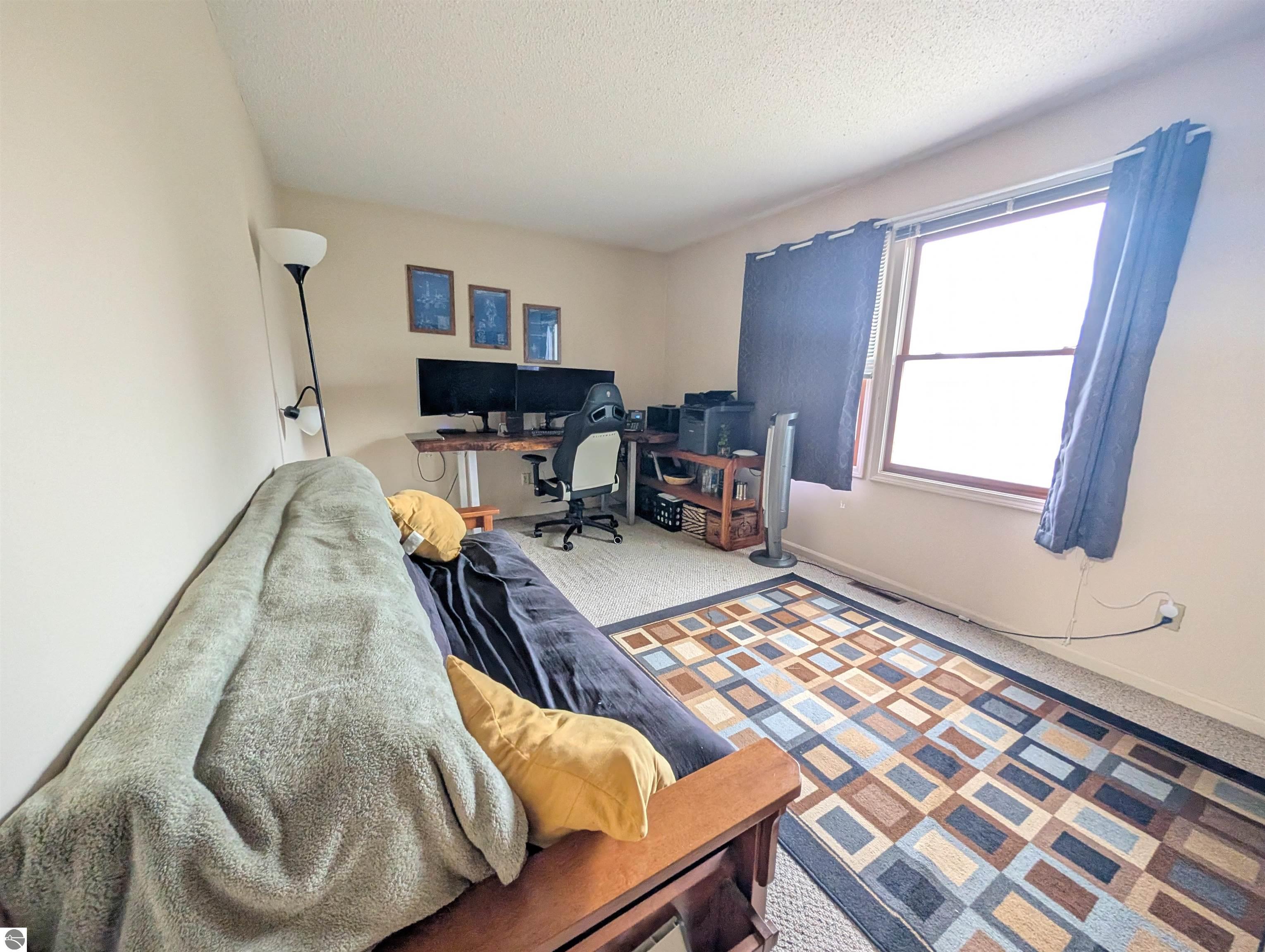 3798 Leeside Lane