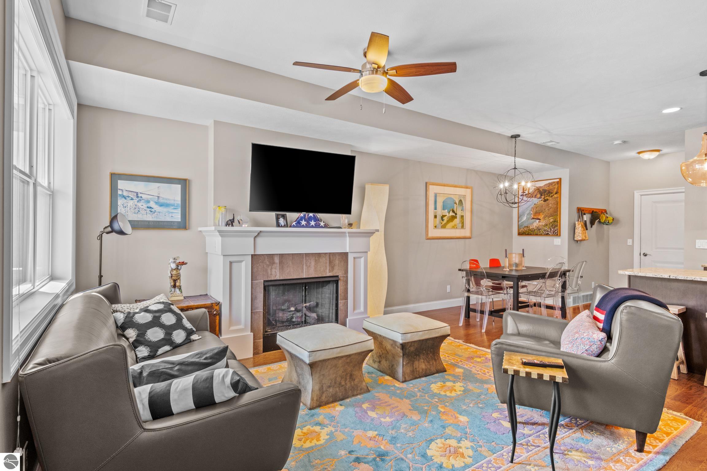 976 Lake Ridge Drive # 15