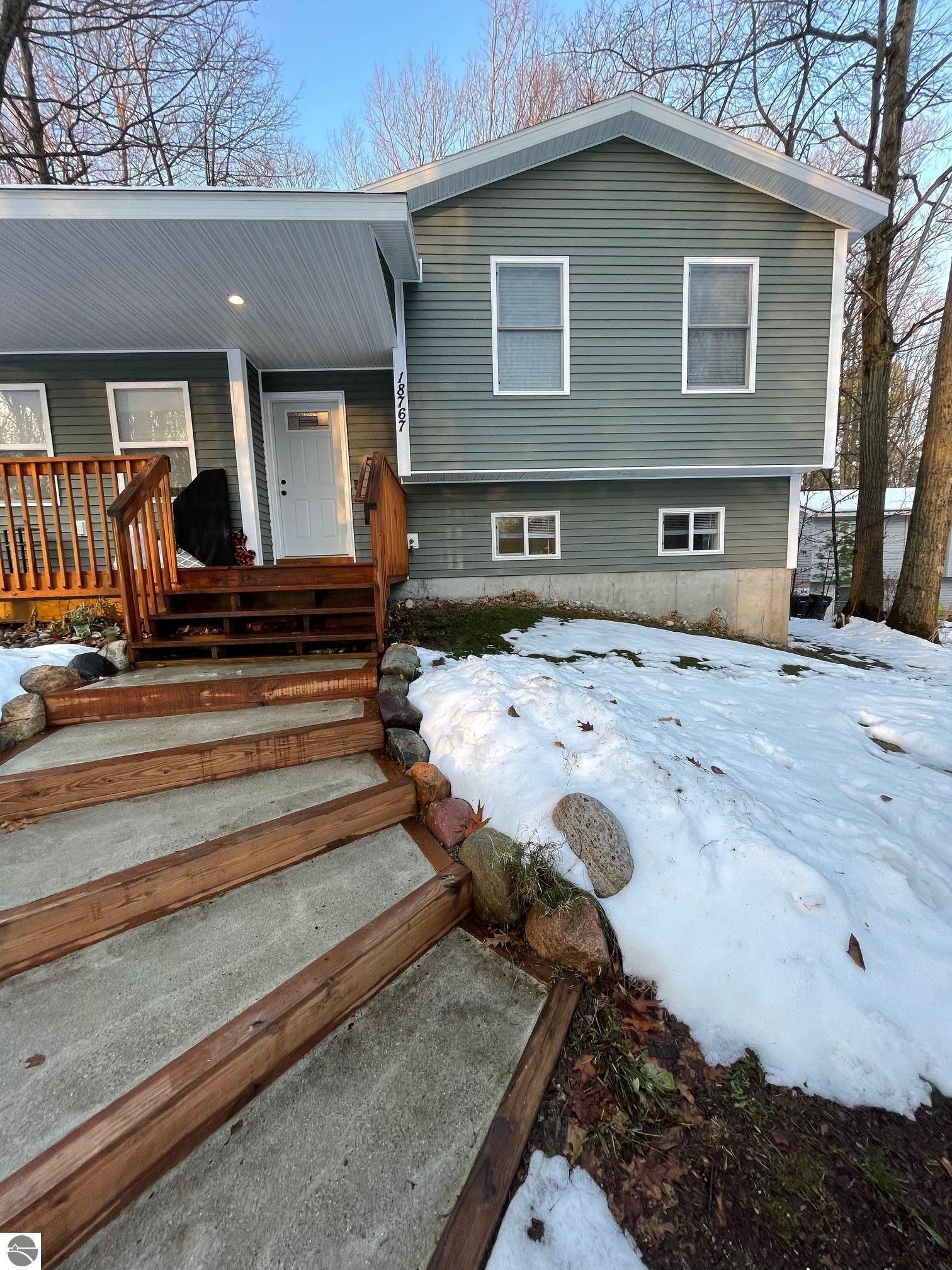 18767 Lakewood Circle