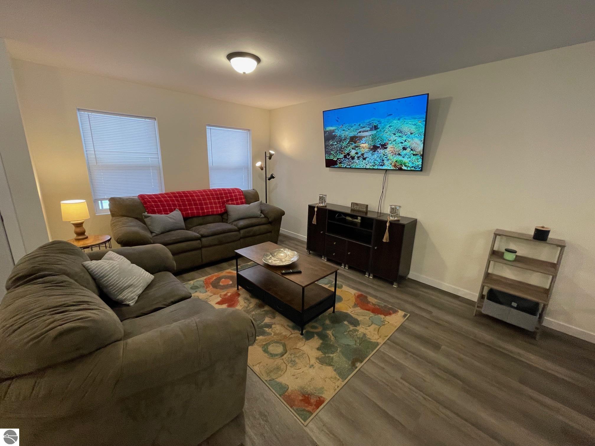 18767 Lakewood Circle