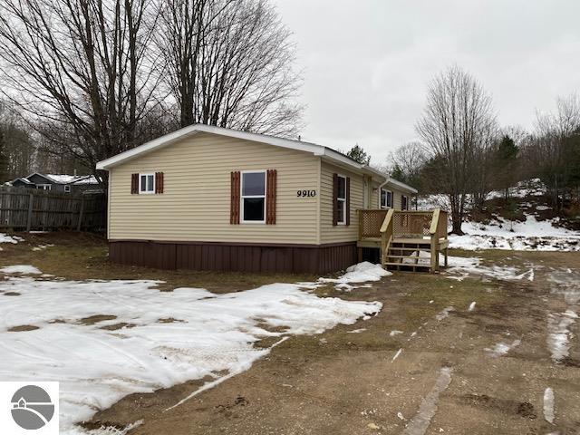 9910 County Road 633