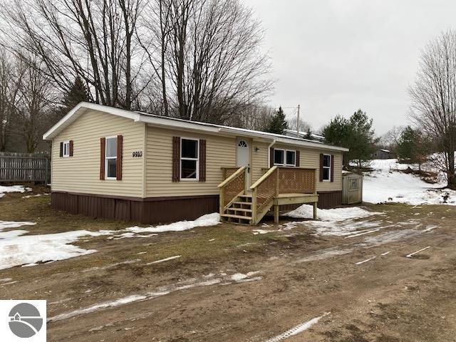 9910 County Road 633