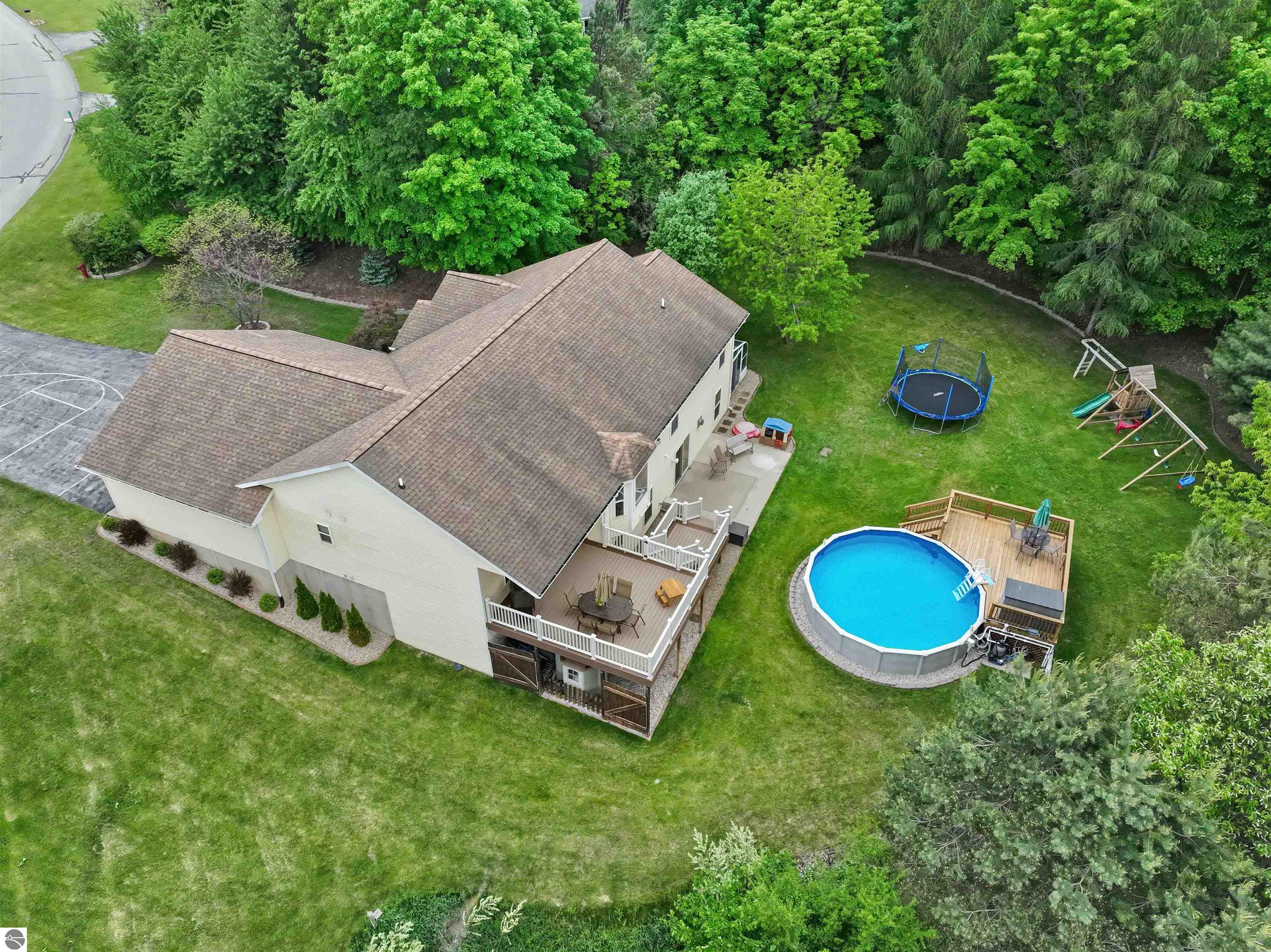 799 Napolean Way