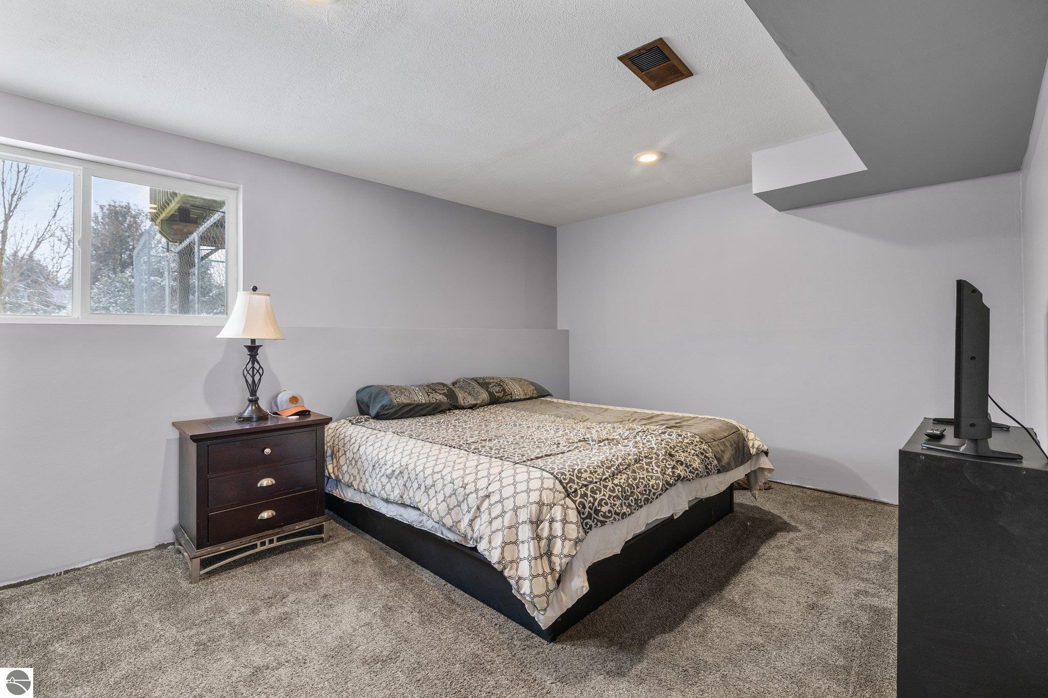 8480 King Arthurs Court