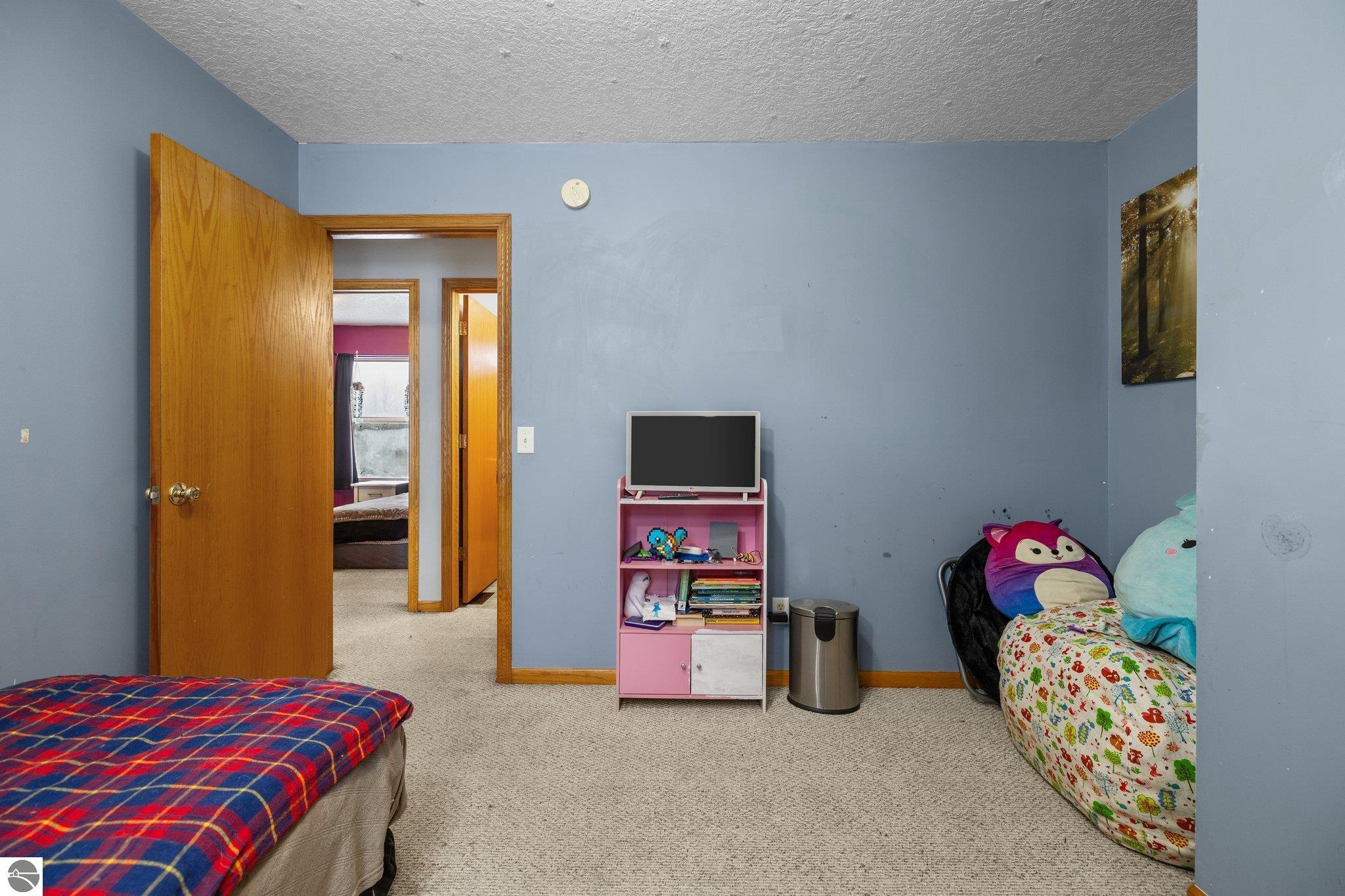 8480 King Arthurs Court