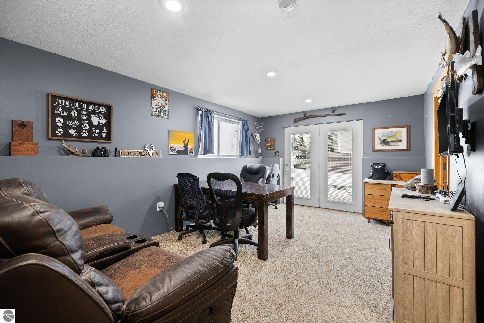 8480 King Arthurs Court