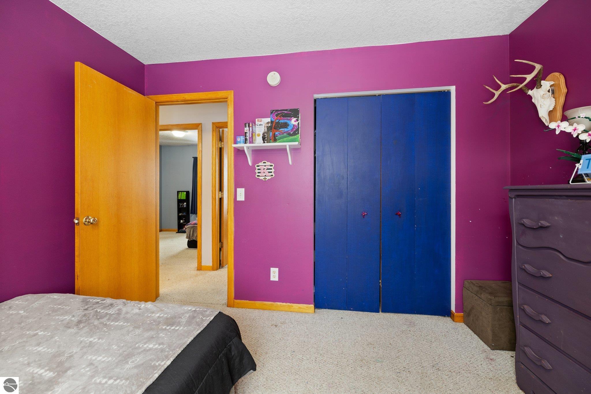 8480 King Arthurs Court