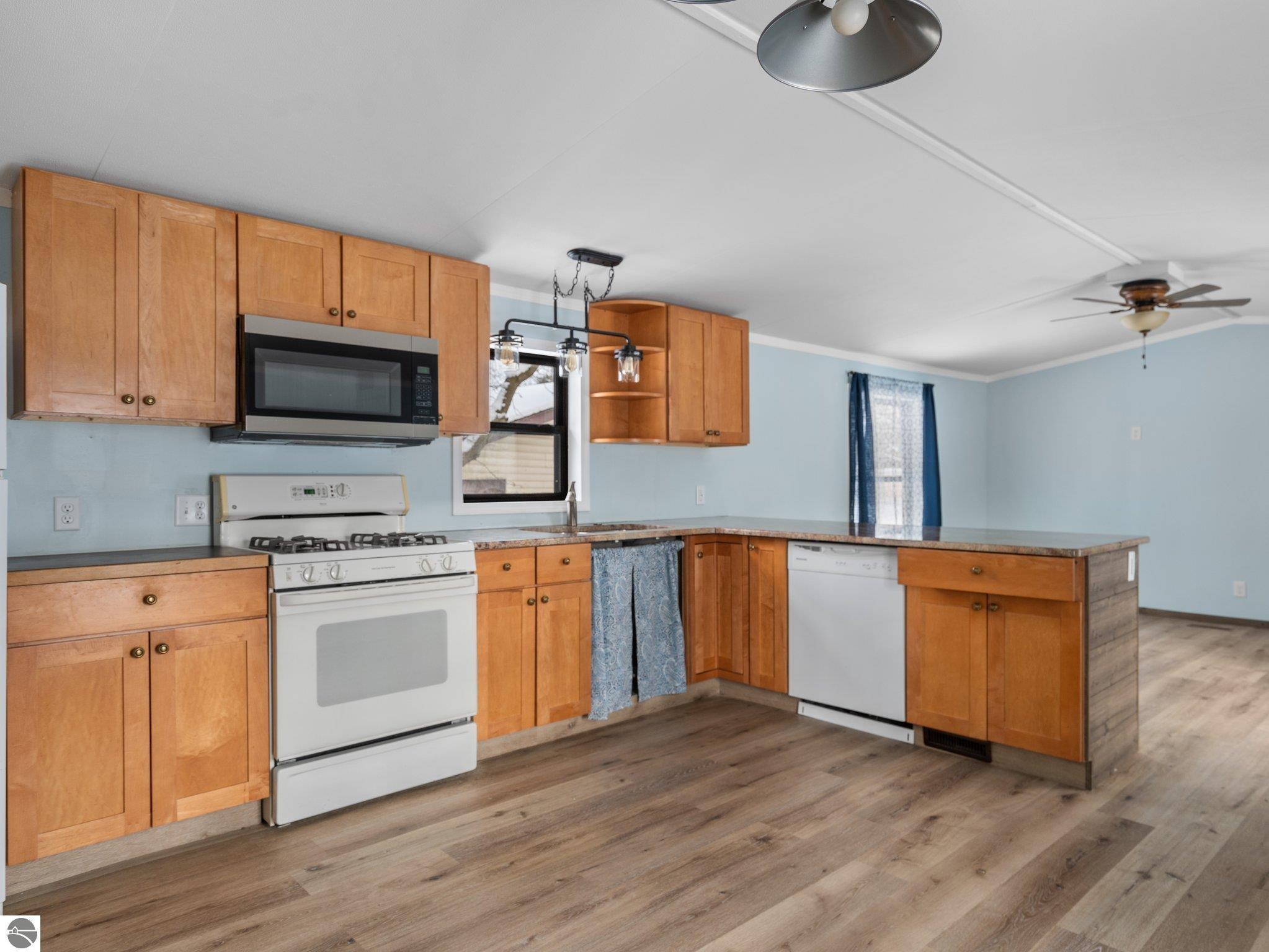 123 Chippewa Trail