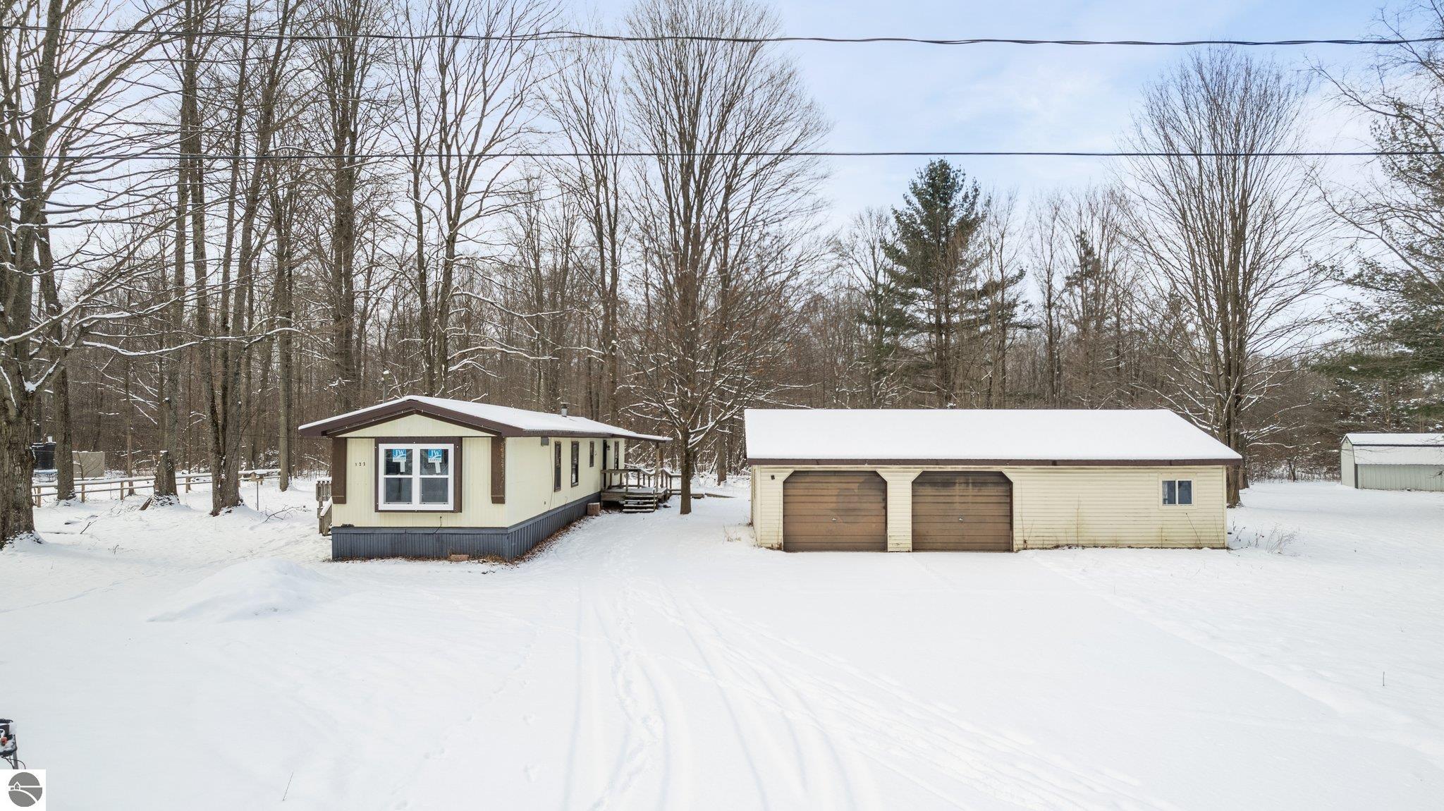 123 Chippewa Trail