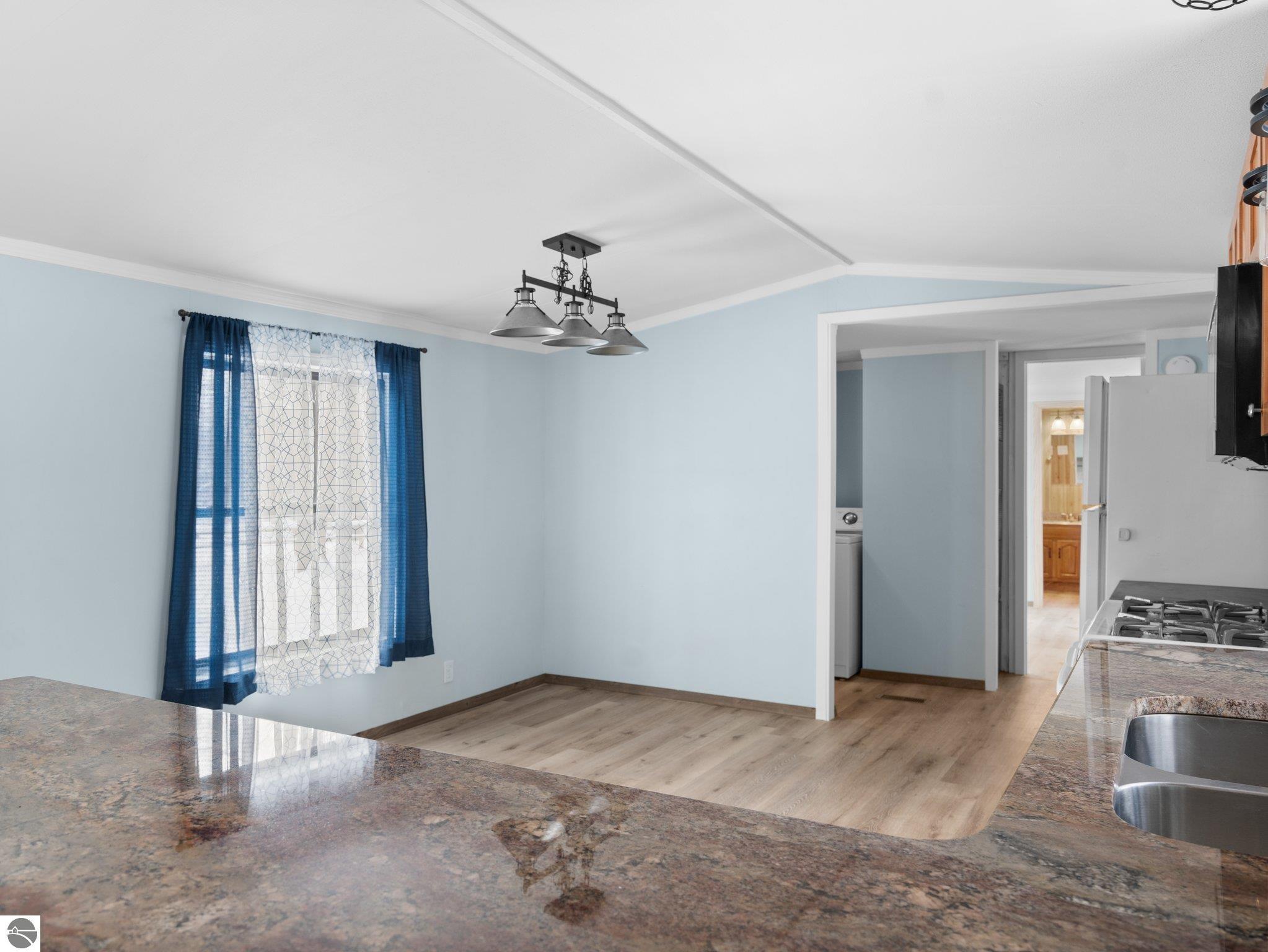 123 Chippewa Trail