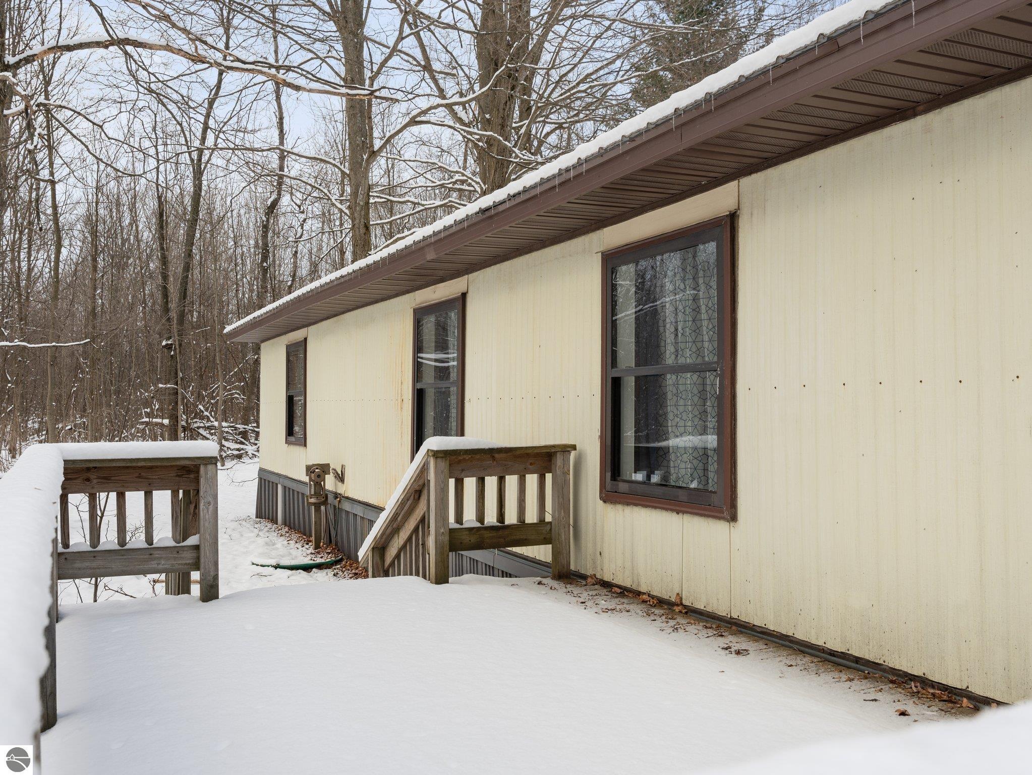 123 Chippewa Trail
