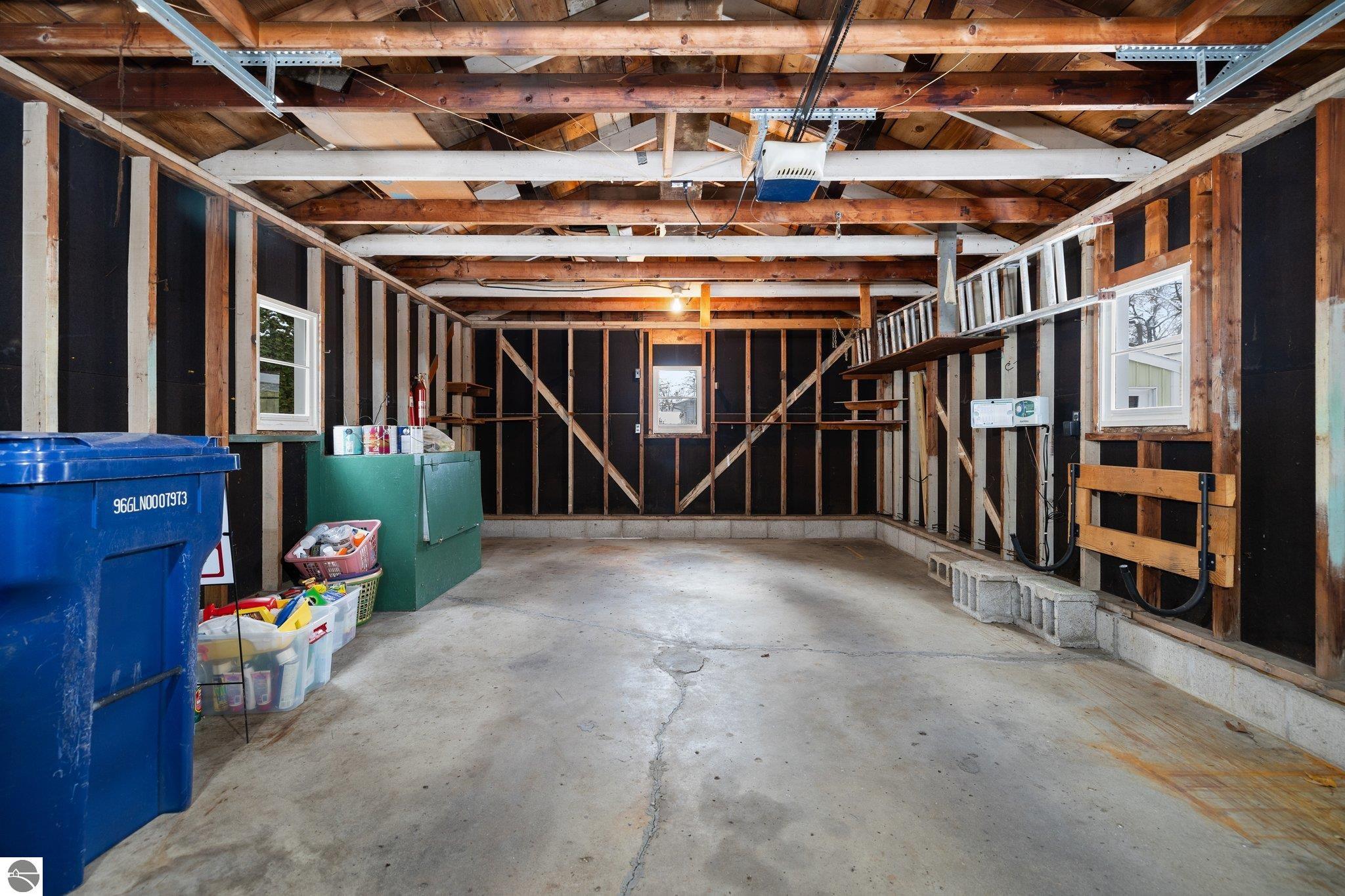 884 Carver Street