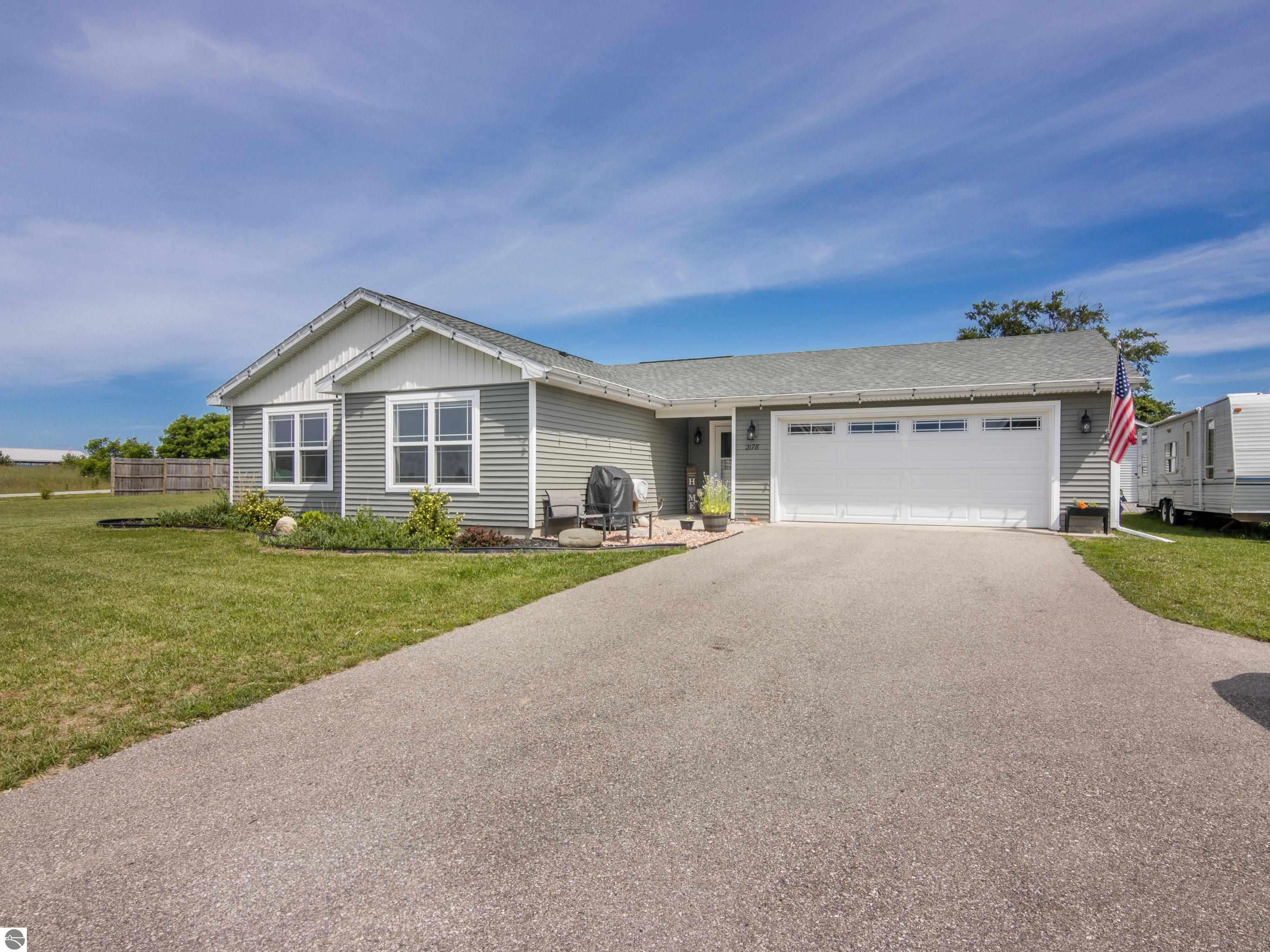 2178 Pebblebrook Drive