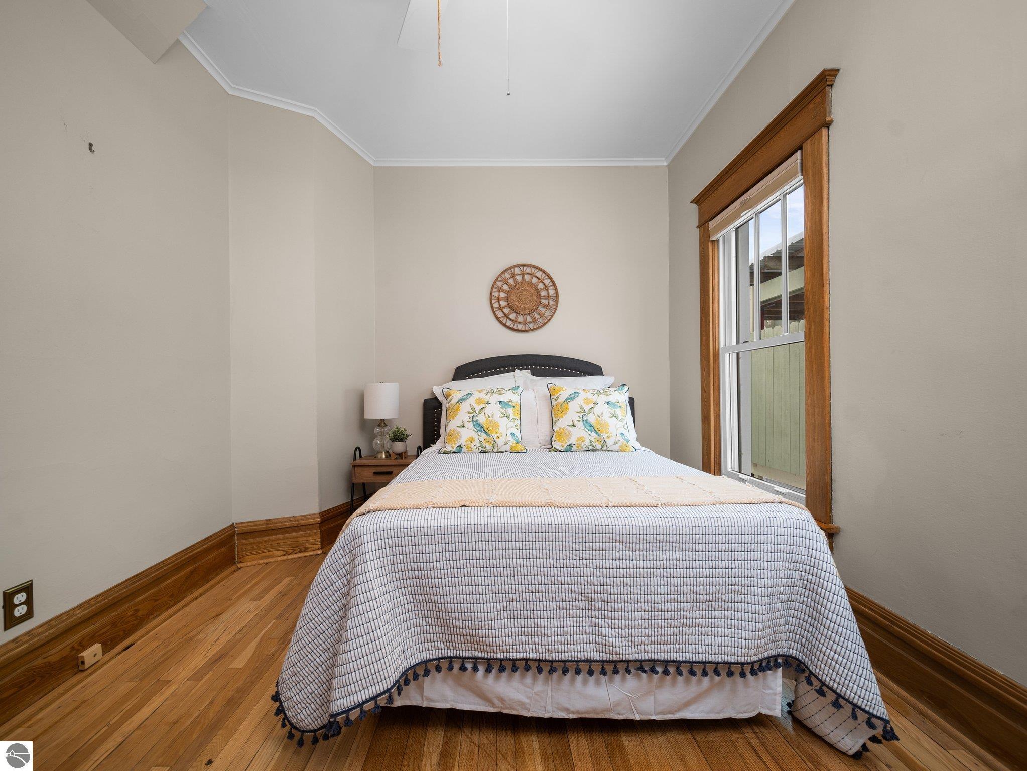 413 W Eleventh Street