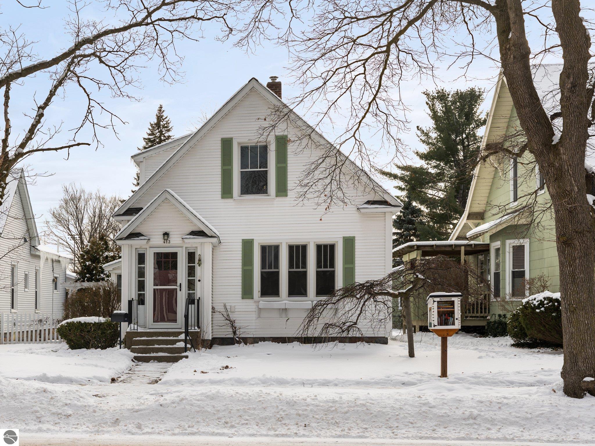 413 W Eleventh Street