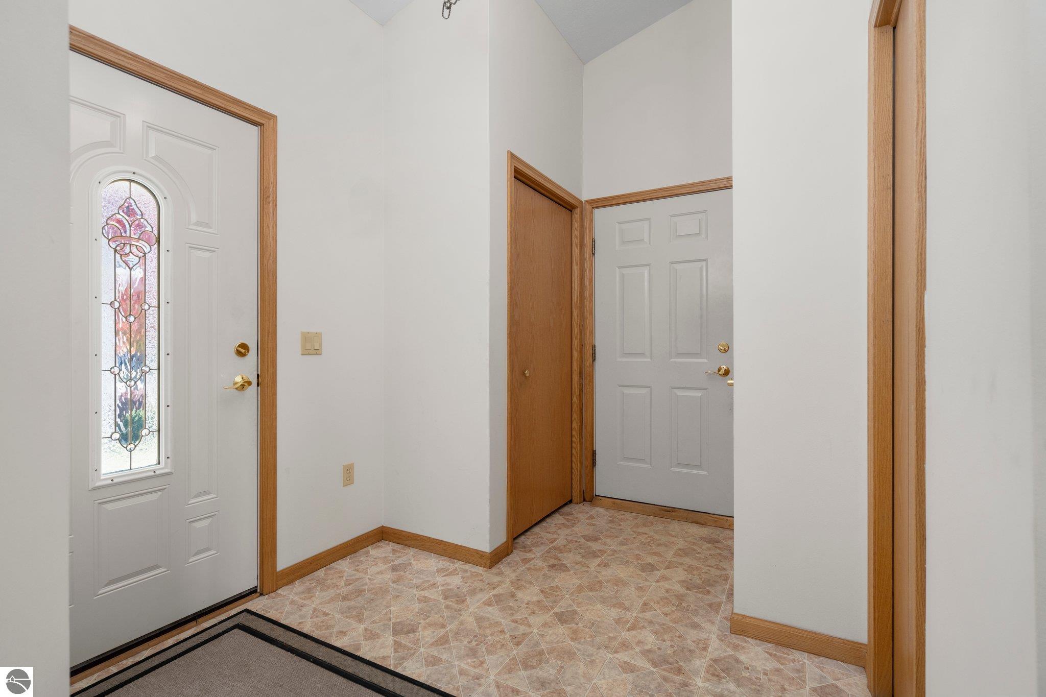 2015 Seaview Drive