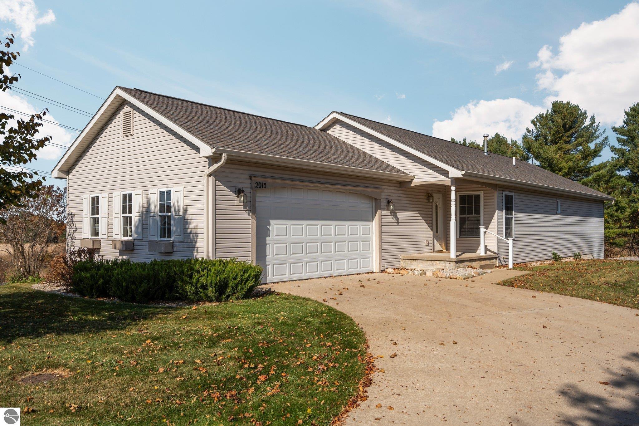 2015 Seaview Drive