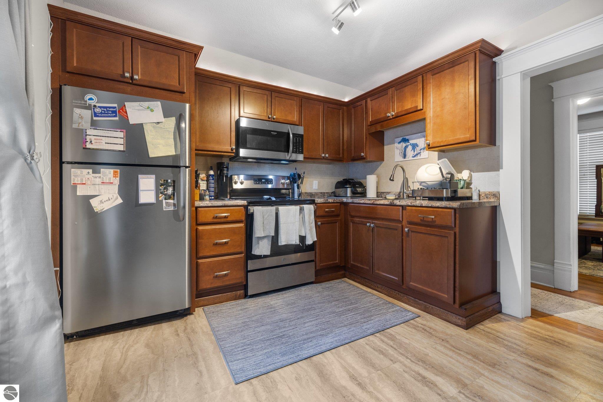 135 E Ninth Street # C Unit: A, B, & C