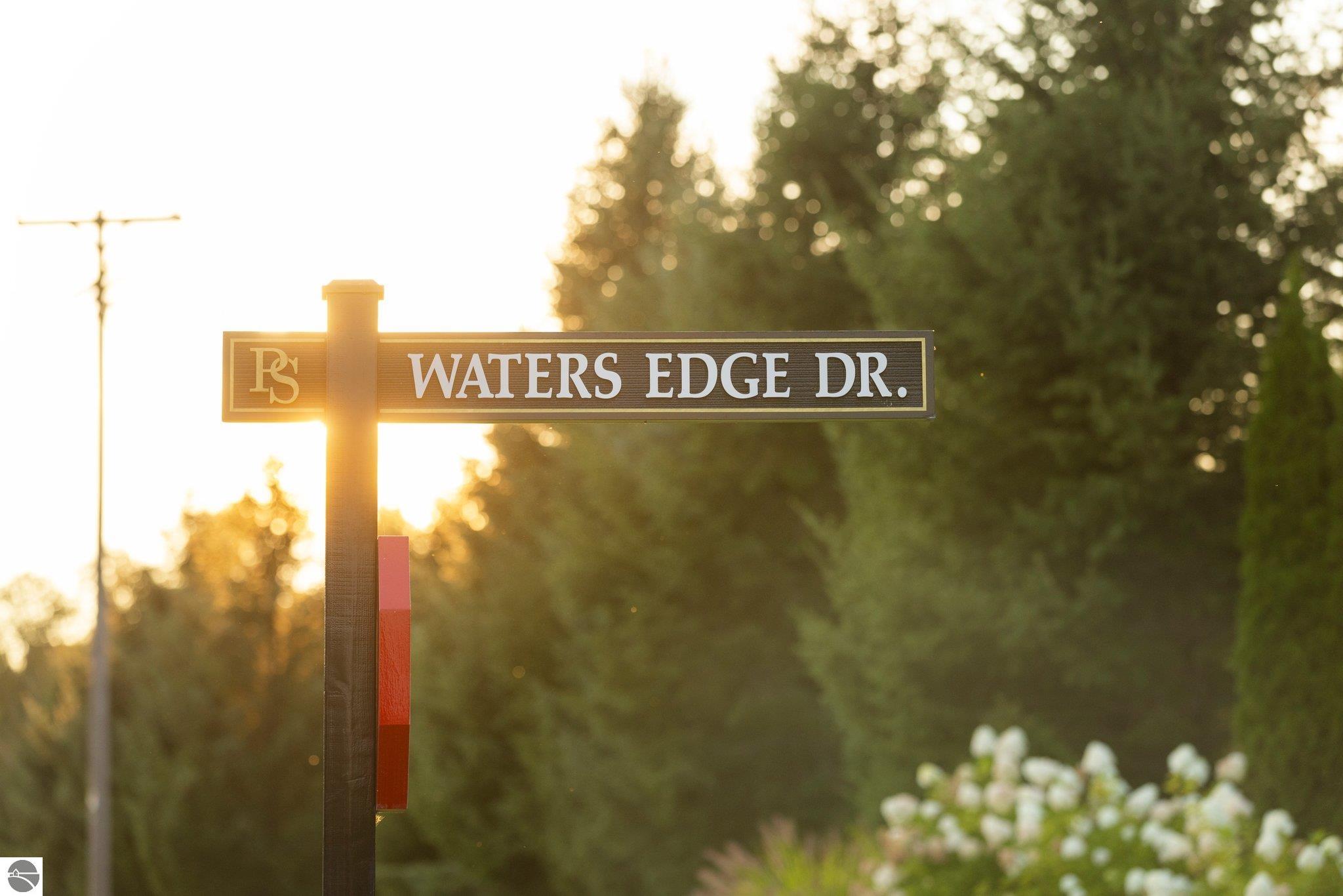 15690 Waters Edge