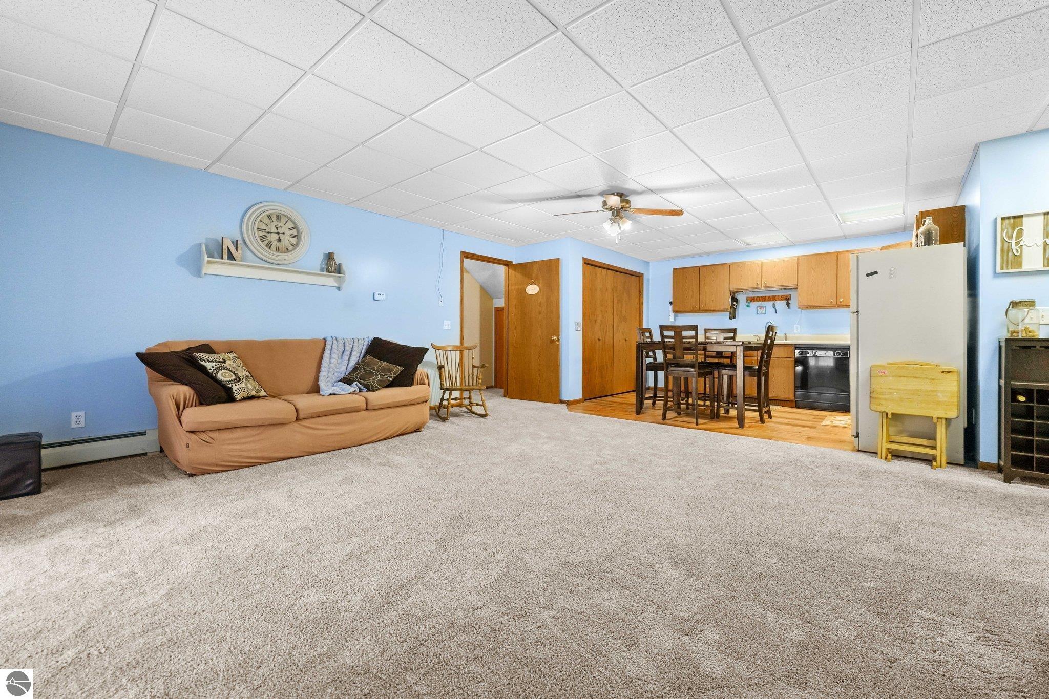 1669 Melody Lane