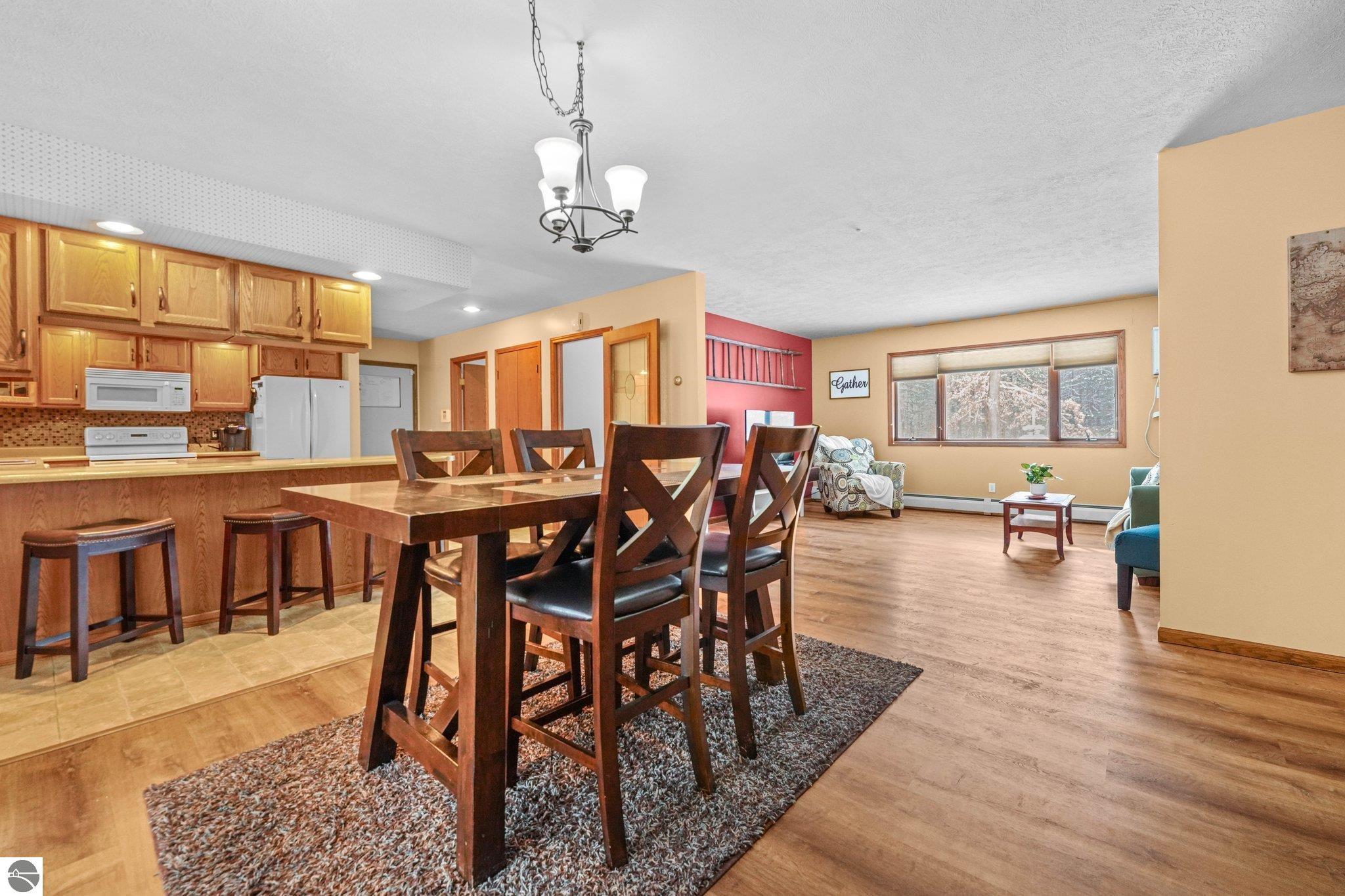 1669 Melody Lane