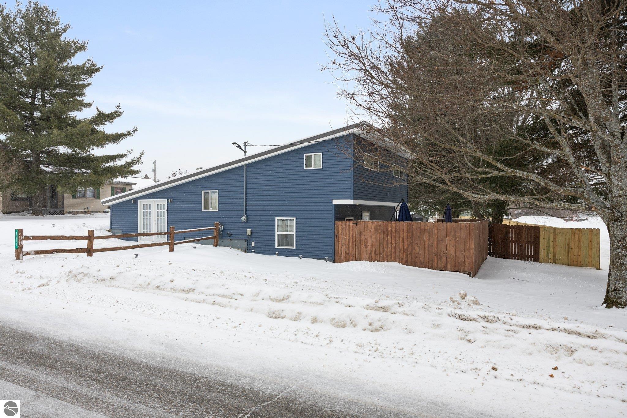 5553 SW Boardman Road