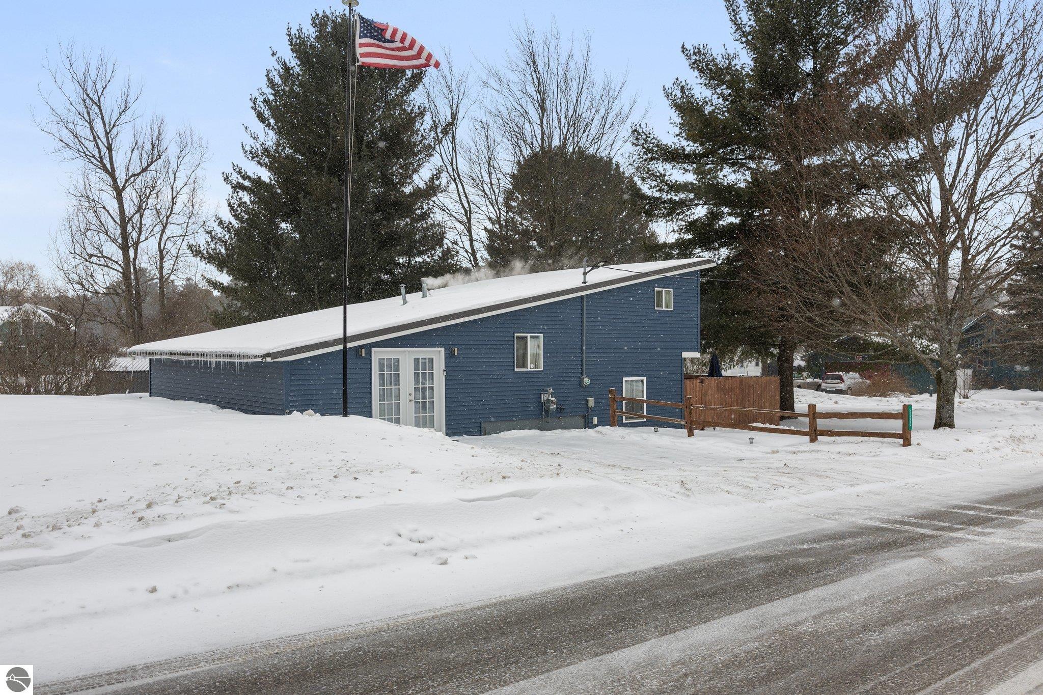 5553 SW Boardman Road