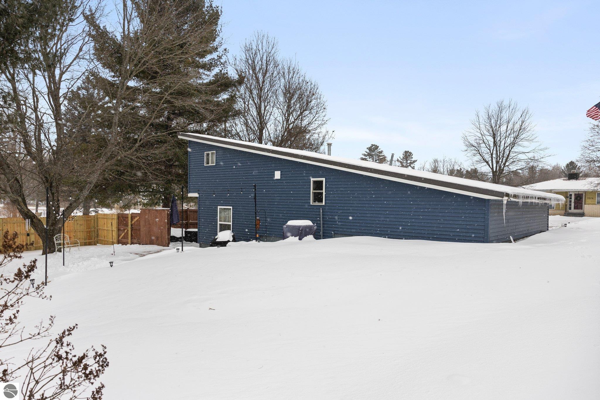 5553 SW Boardman Road