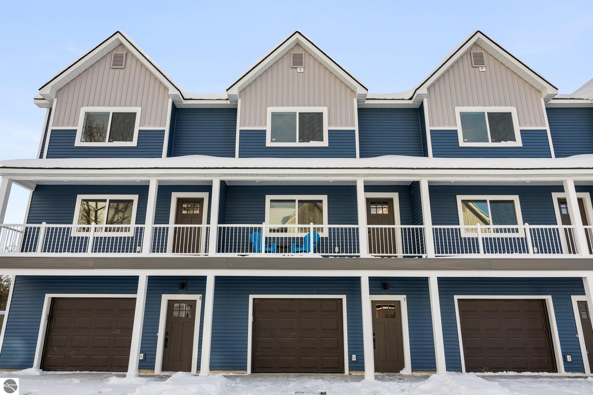 1028 Centre Street # 7