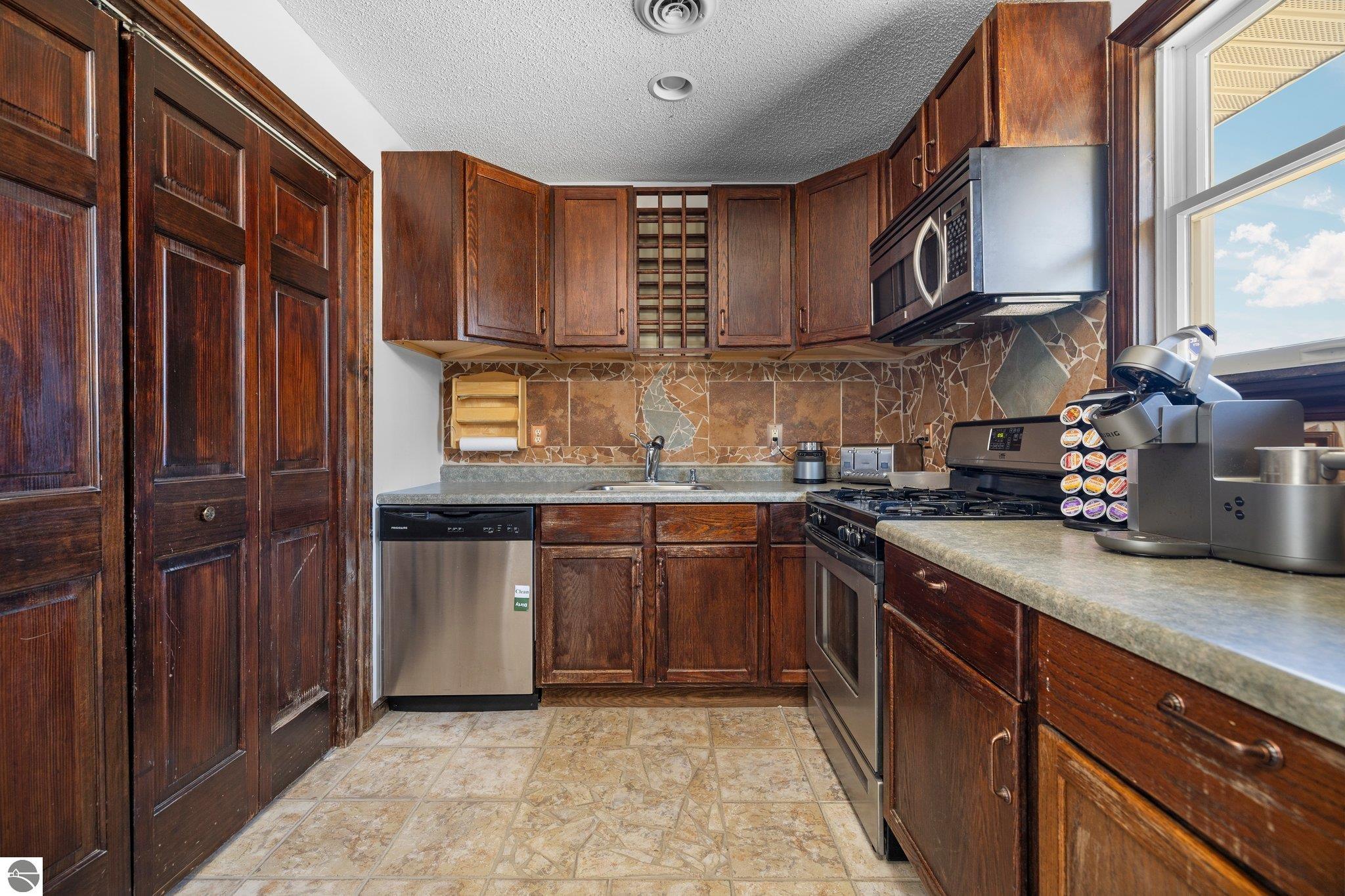 4107 Manor Wood Drive