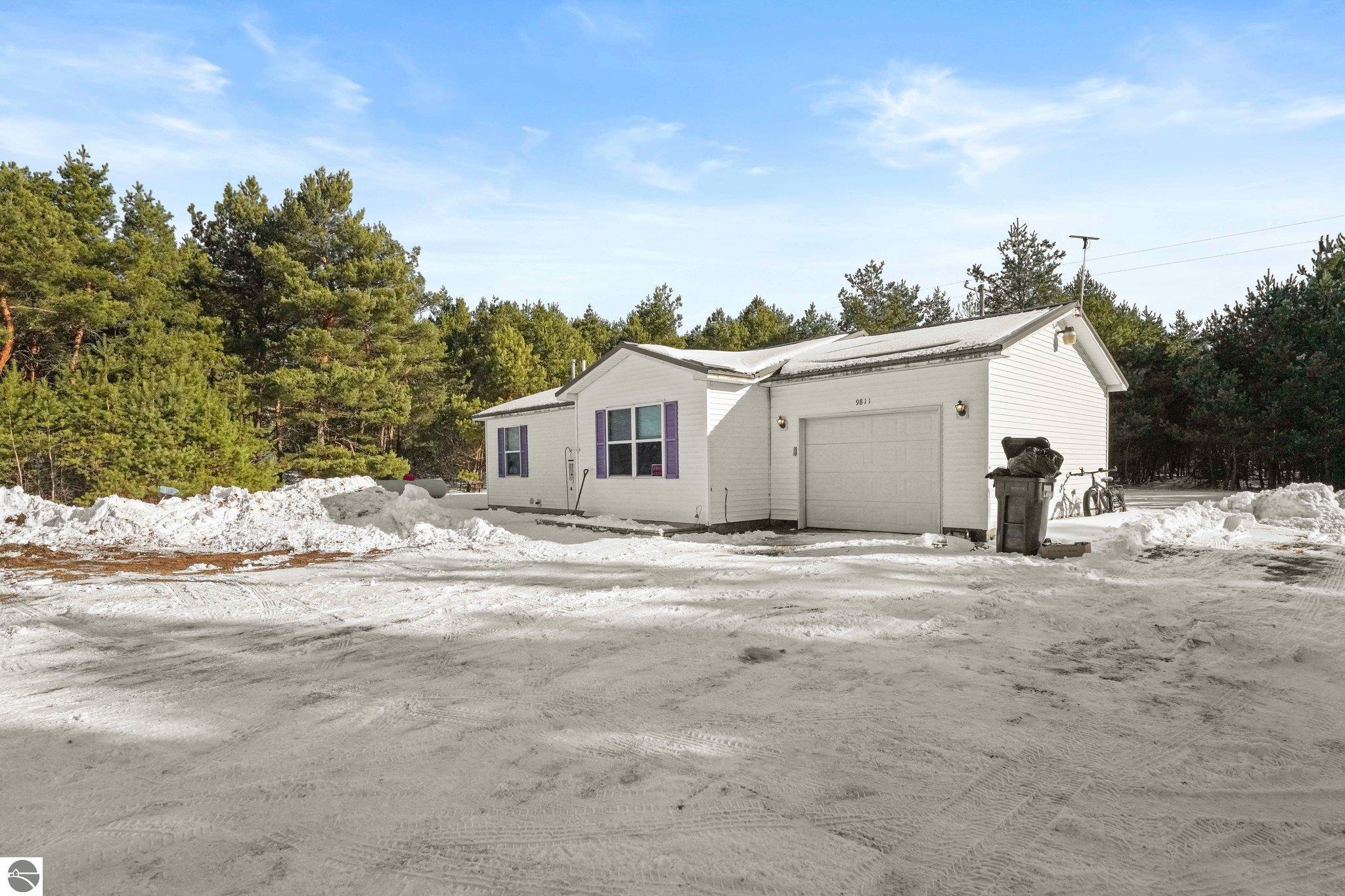 9811 Summit City Road