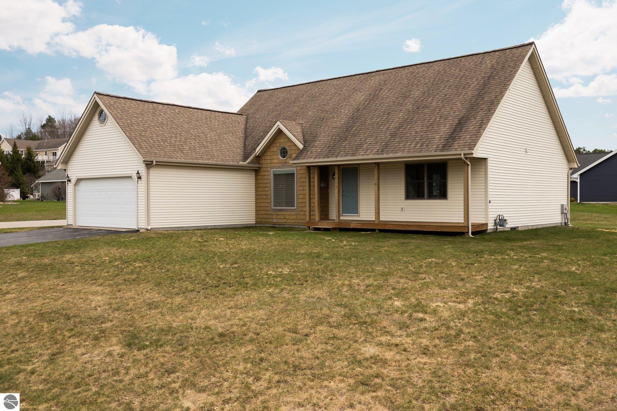 5111 Arlington Lane