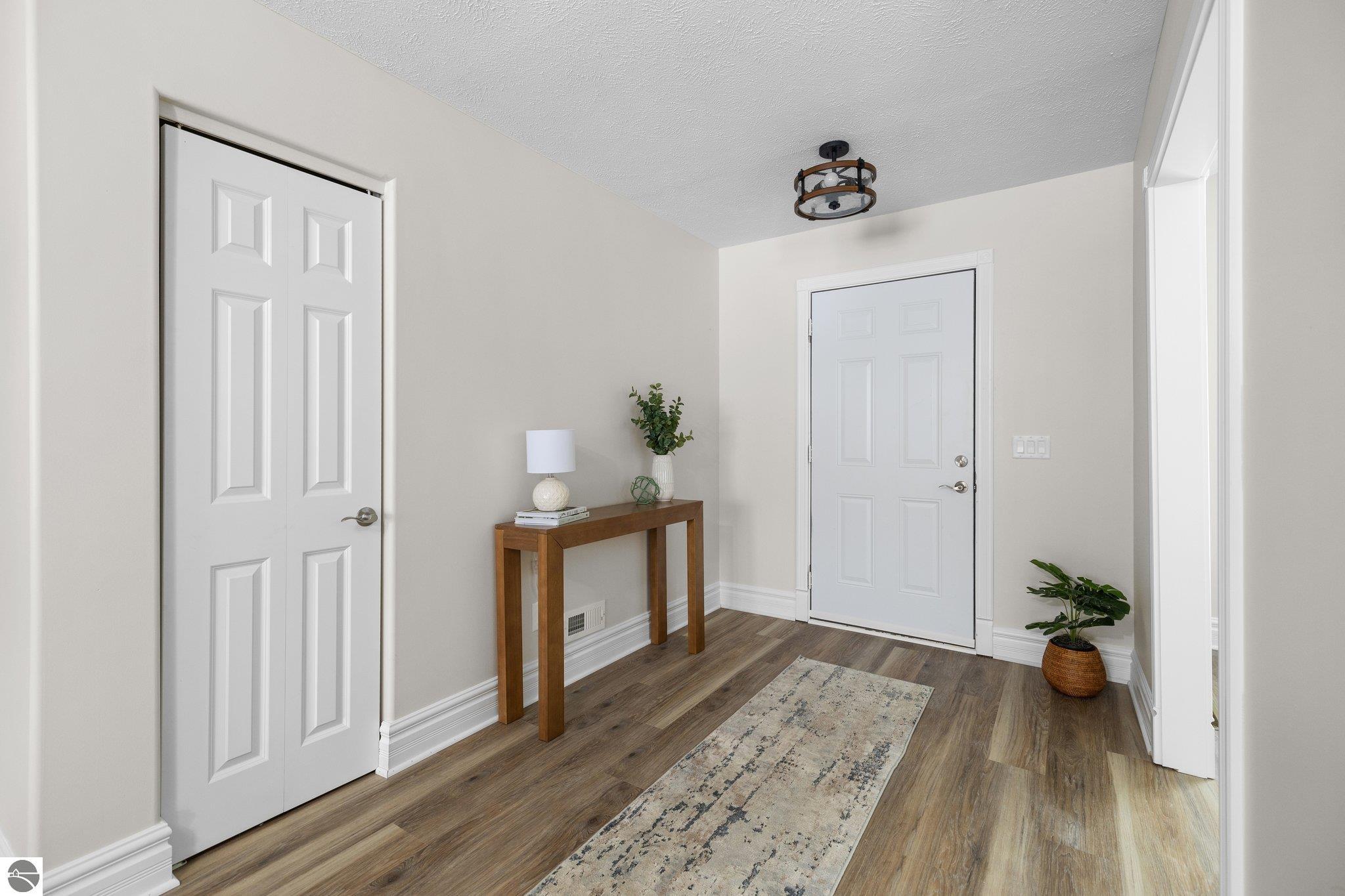 5111 Arlington Lane