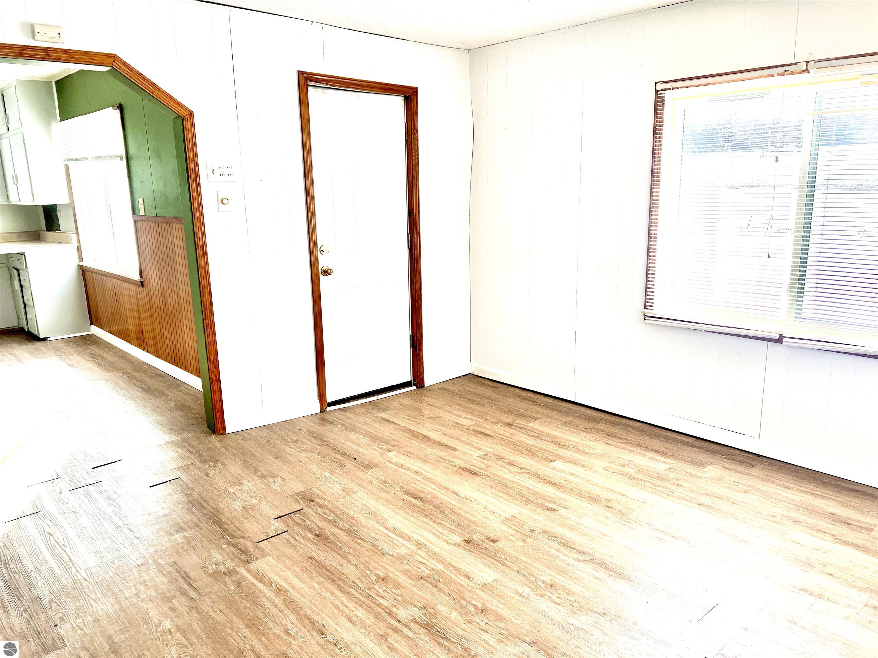 10017 10021 Cherrybend Road