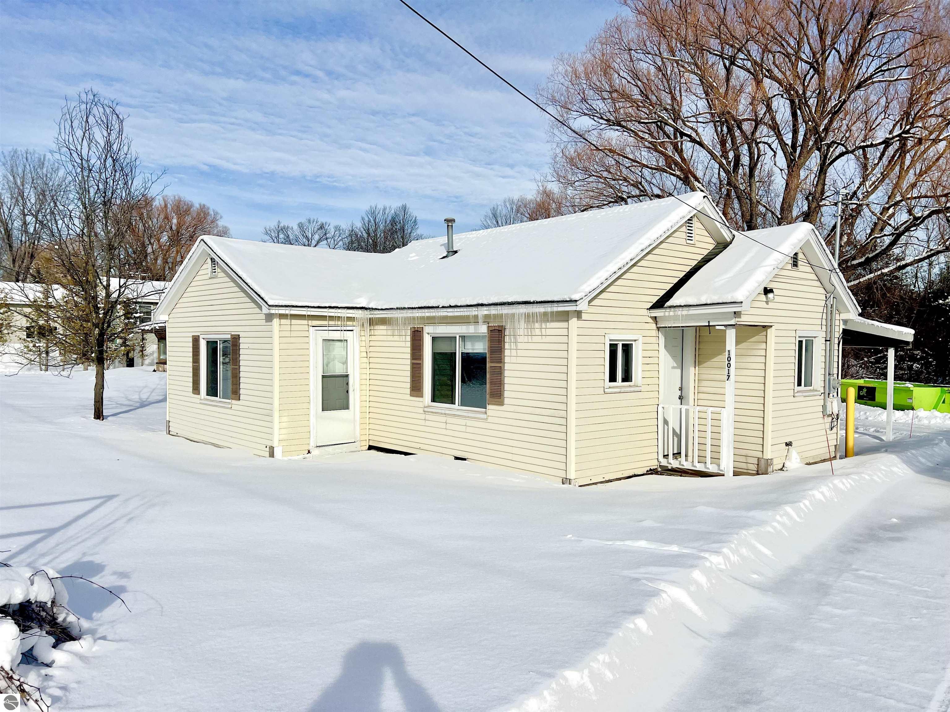 10017 10021 Cherrybend Road