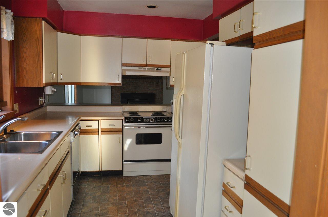 2865 W Log Lake Road