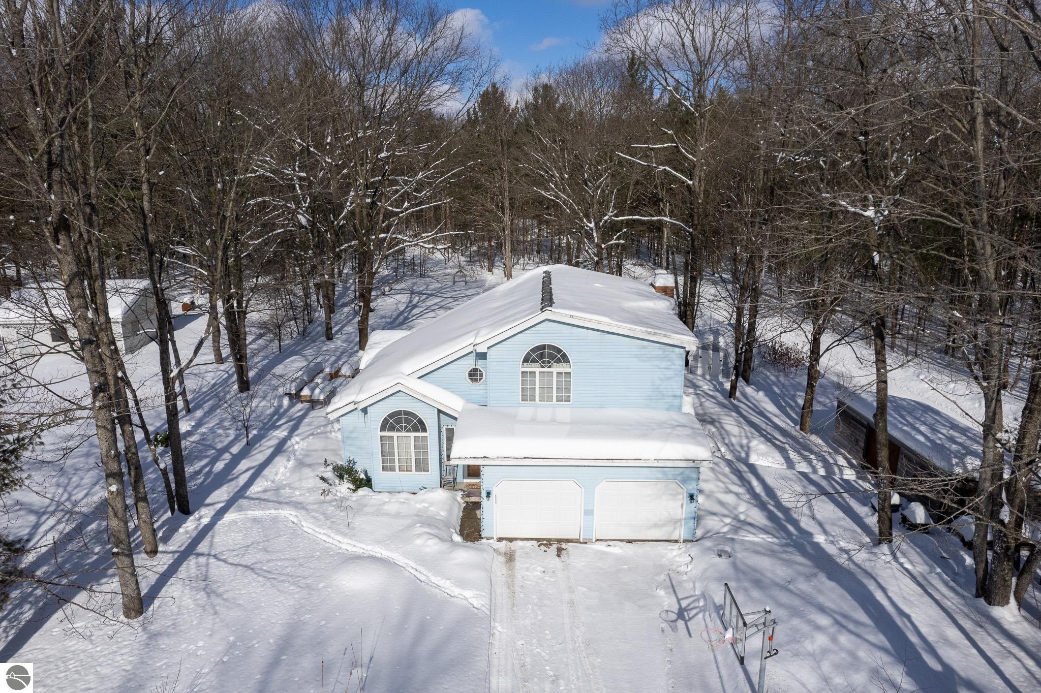 2865 W Log Lake Road