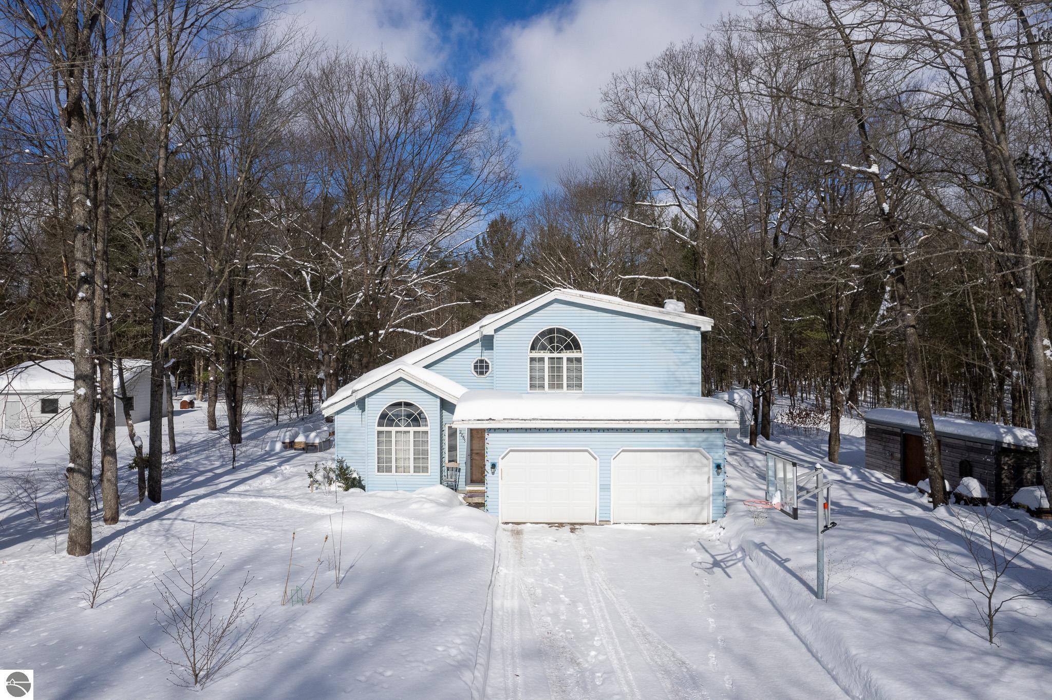 2865 W Log Lake Road