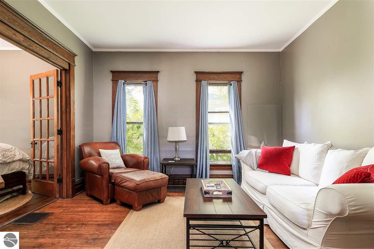 310 S Division