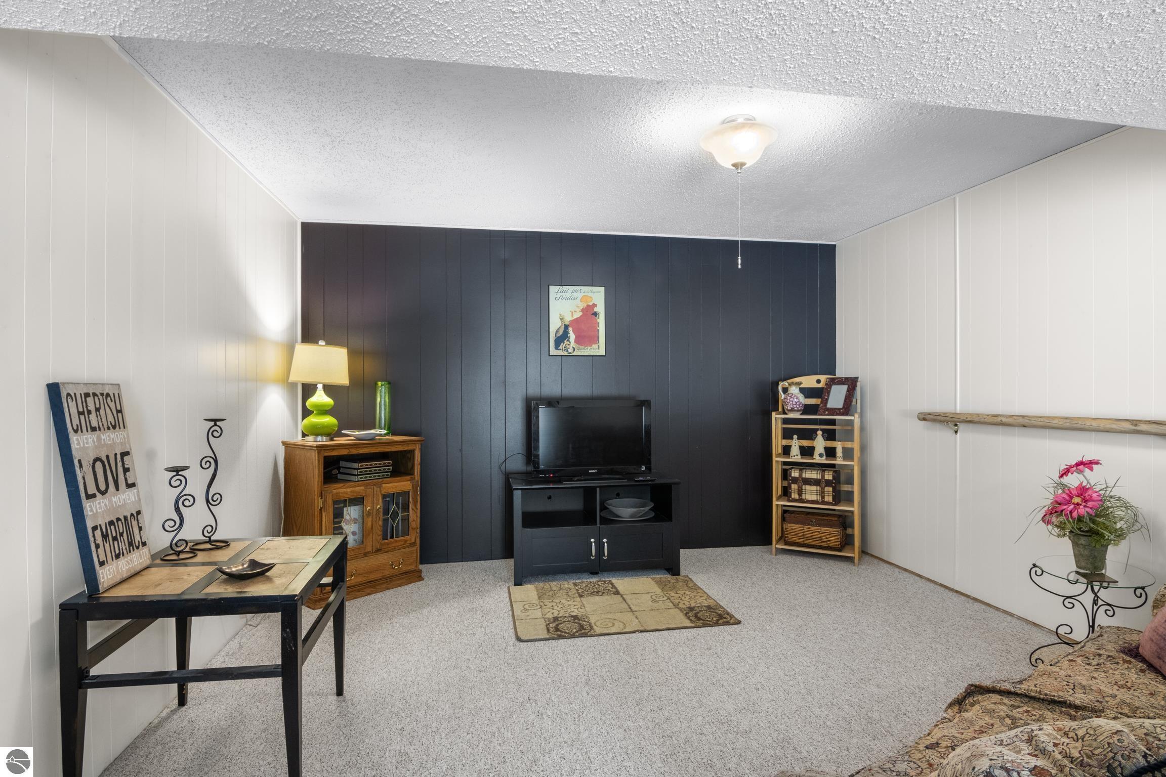 3805 Holiday Village Drive