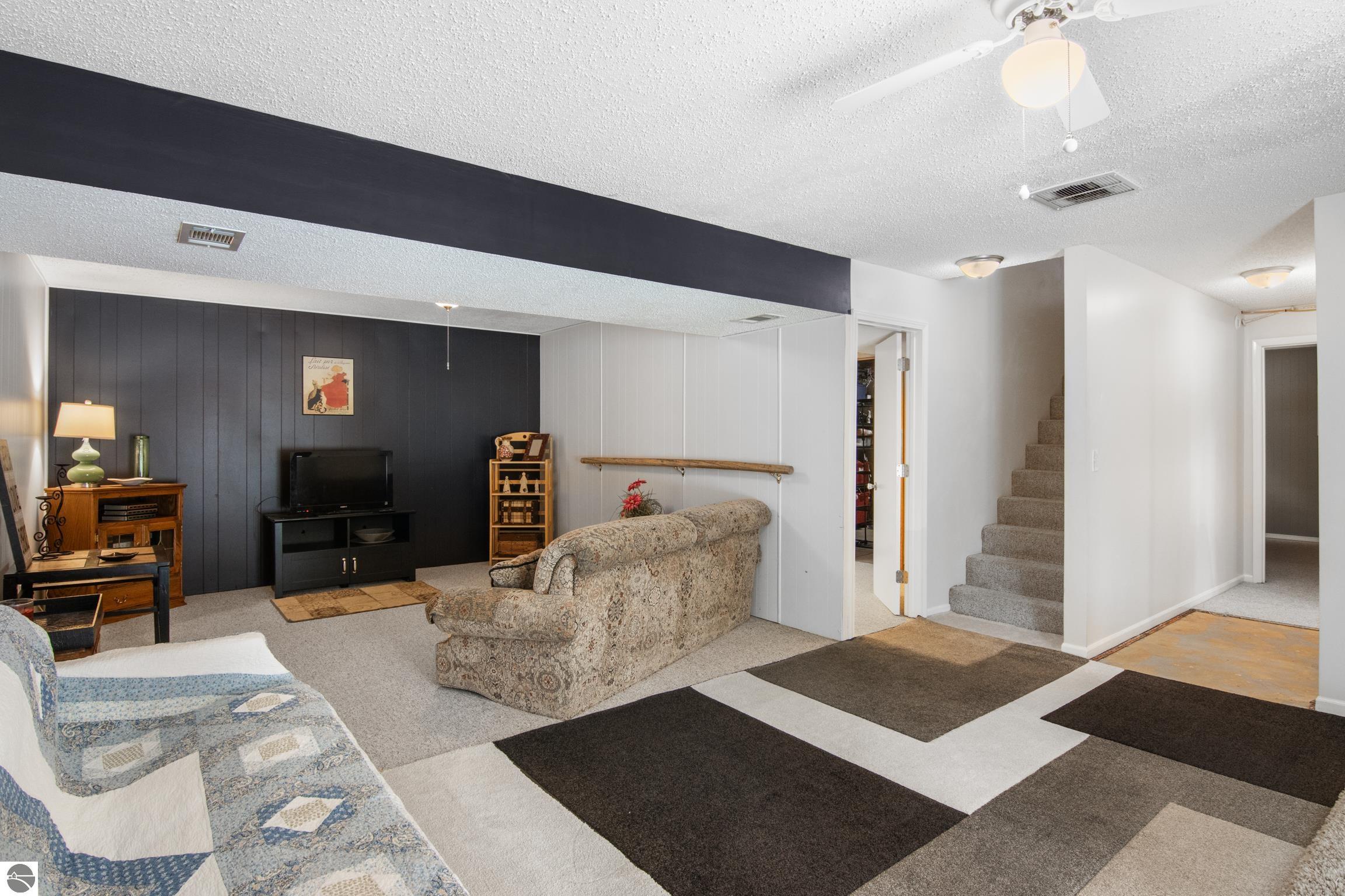3805 Holiday Village Drive