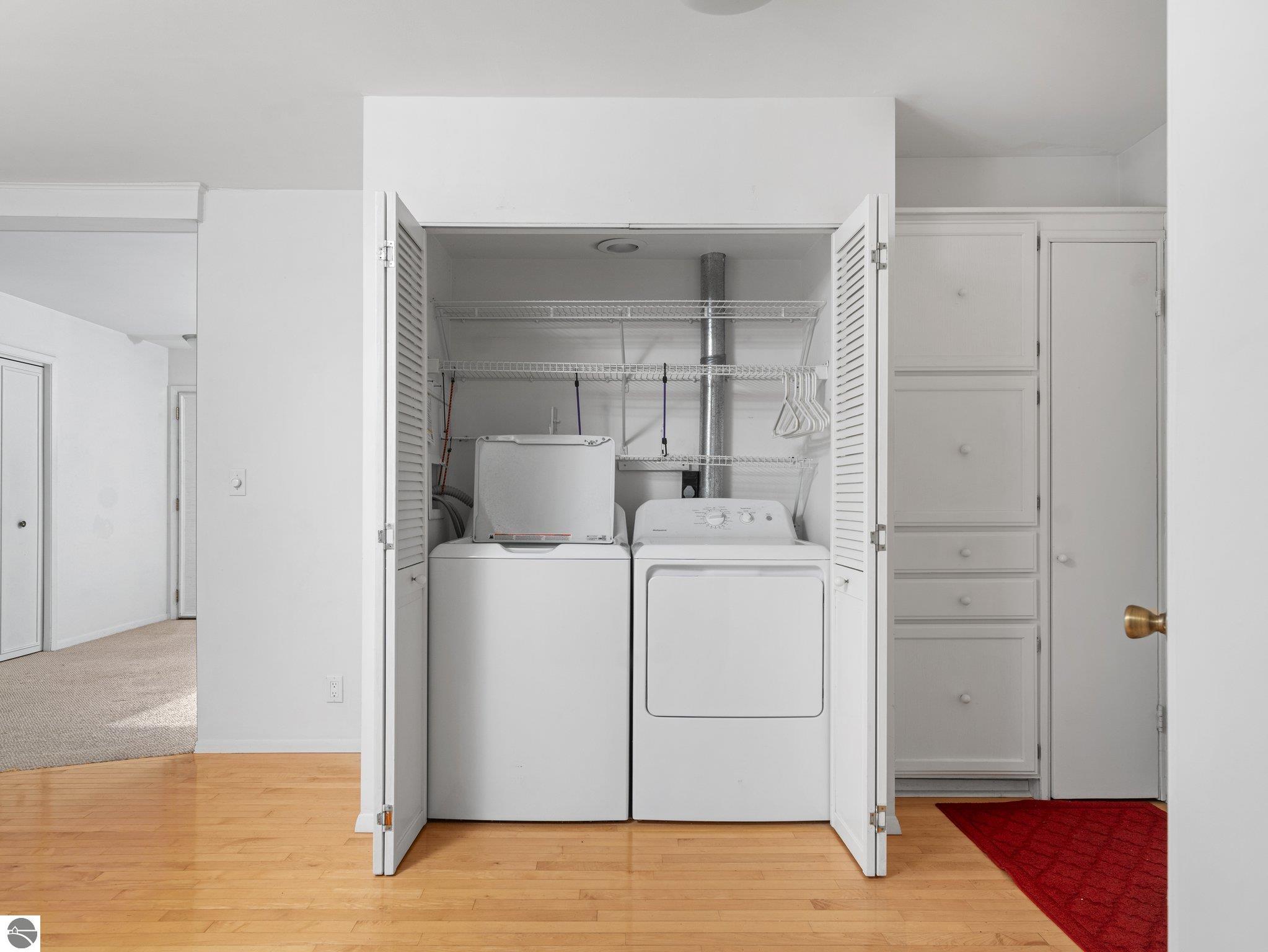 1554 Ridge View Court